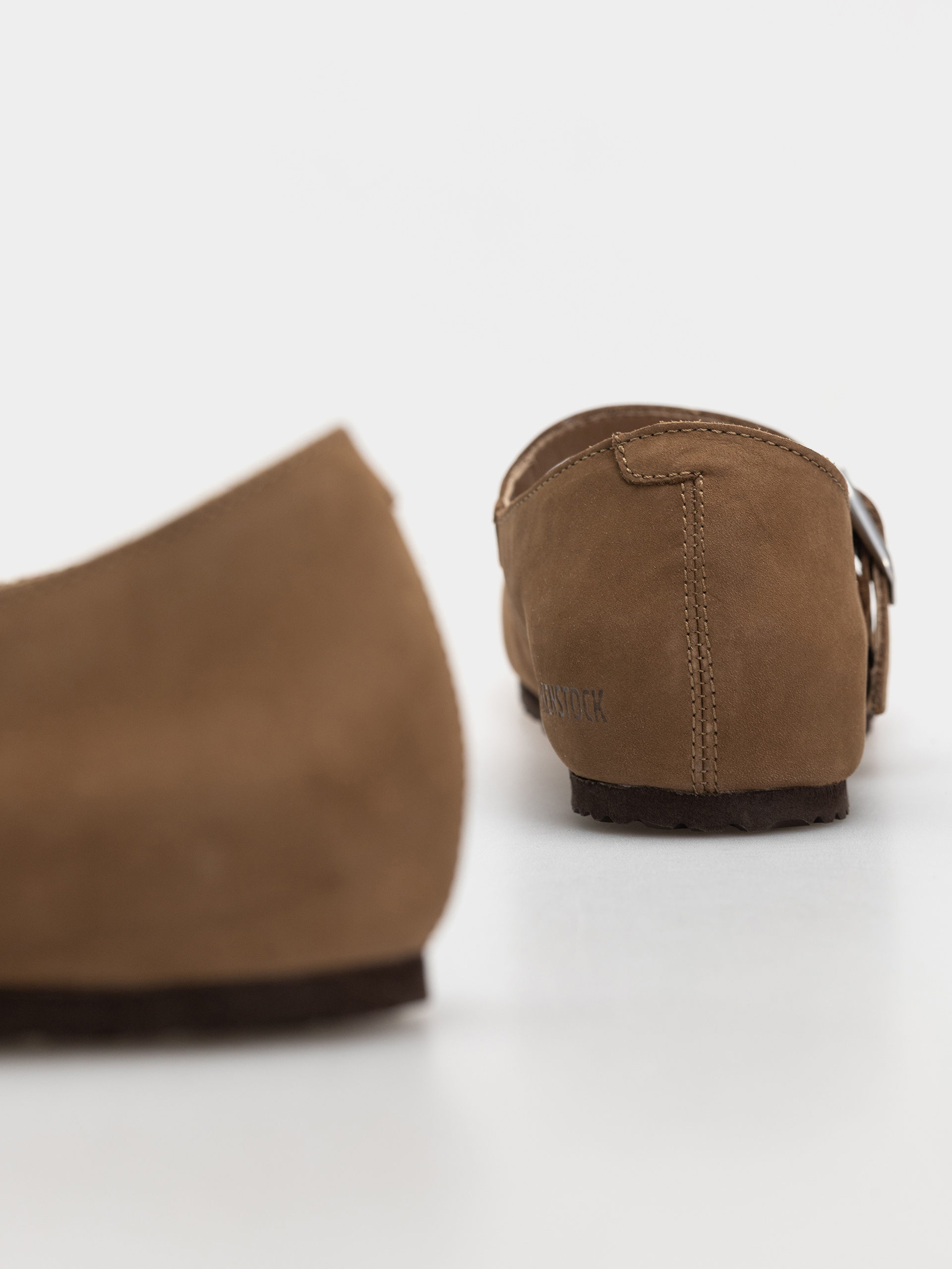 Birkenstock Santa Clarita Nubuck Leather Narrow Wmn Flip-flop papucsok (dark tea)