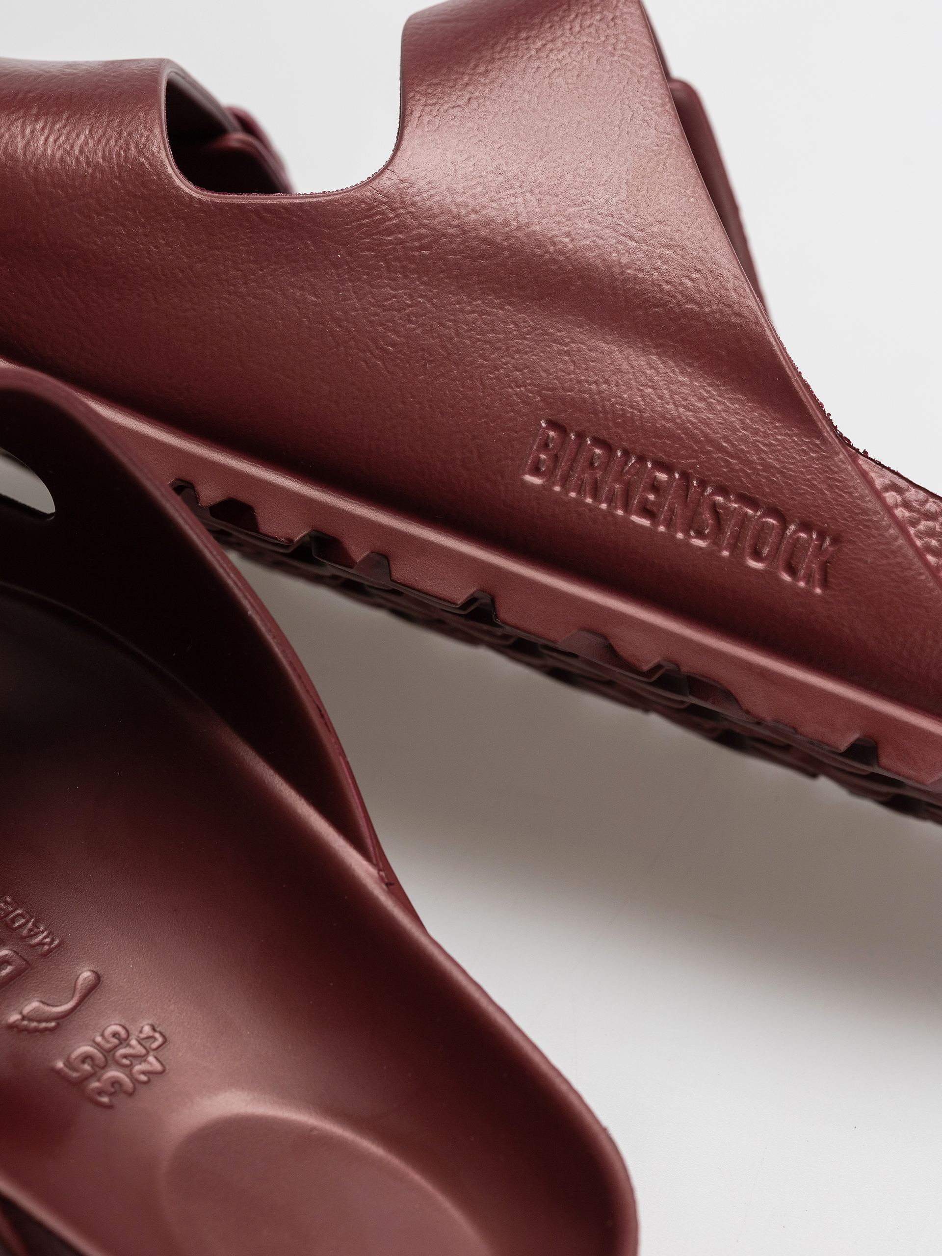 Birkenstock Arizona Essentials EVA Narrow Flip-flop papucsok (zinfandel)