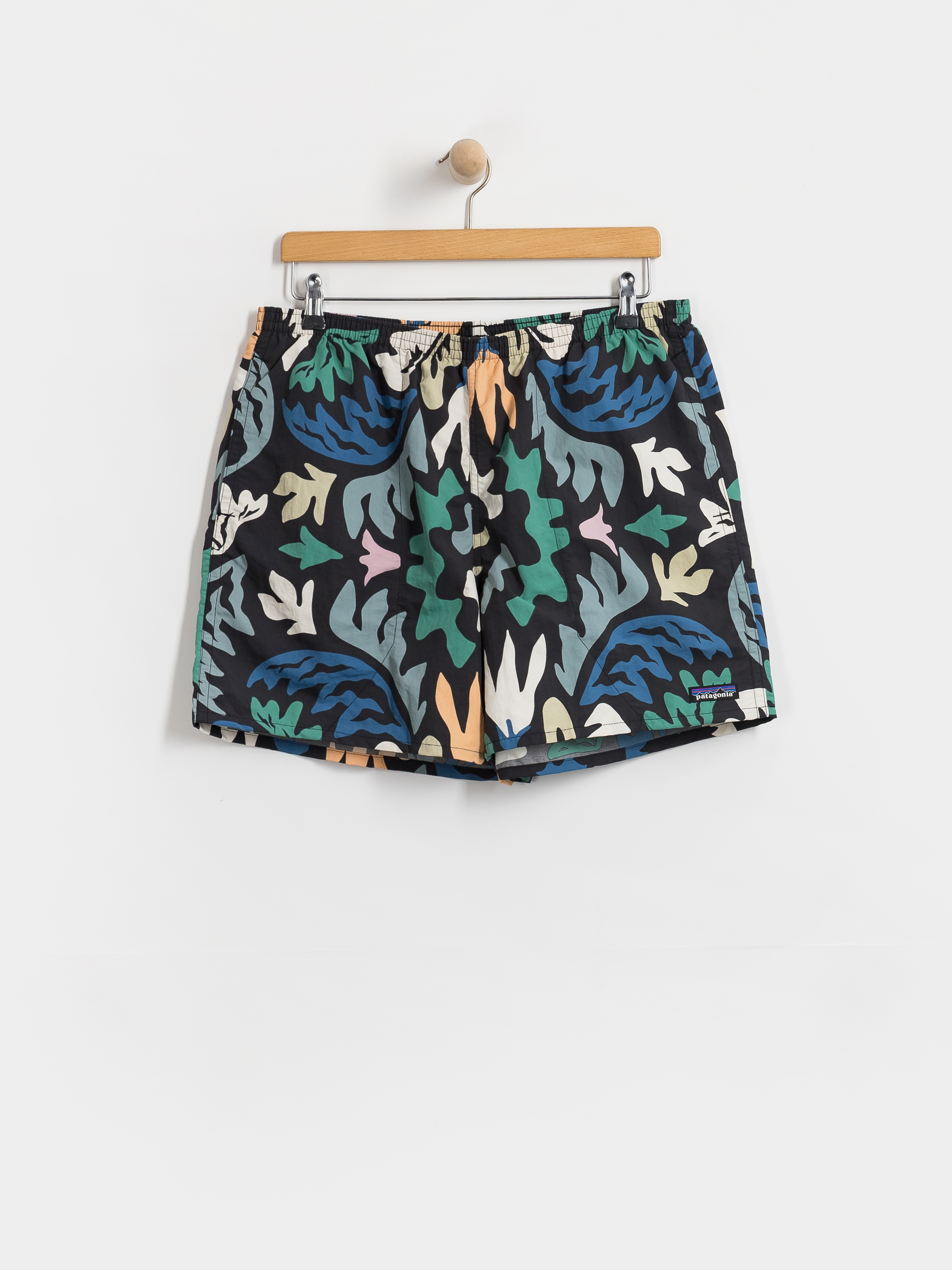 Ru00f6vidnadru00e1g Patagonia Baggies 5in (kaleido/black)