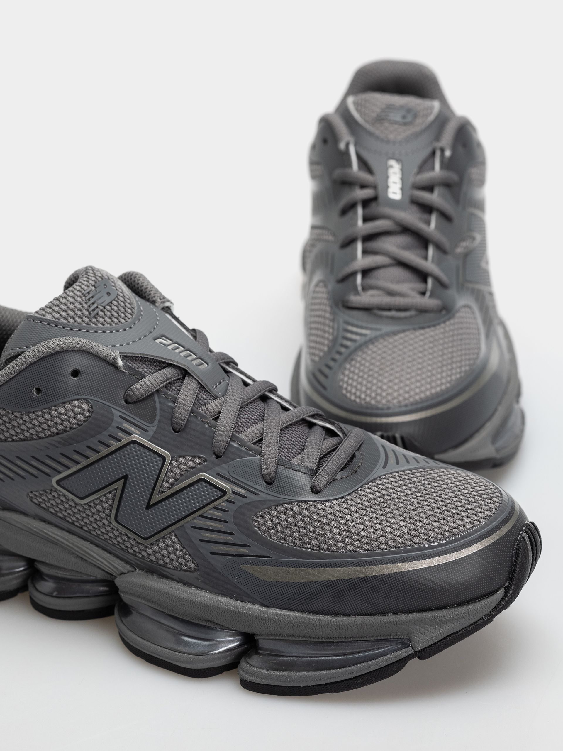 New Balance 2000 Cipők (castlerock/castlerock)