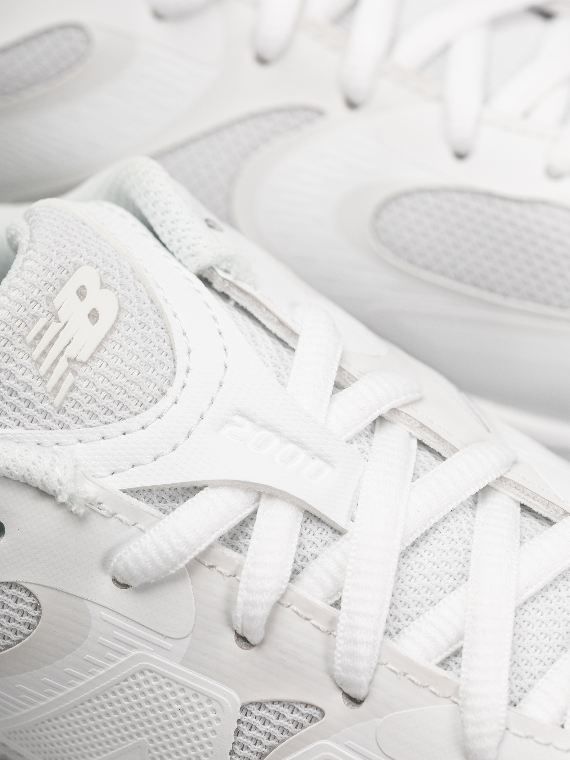 New Balance 2000 Cipők (white/white/black)