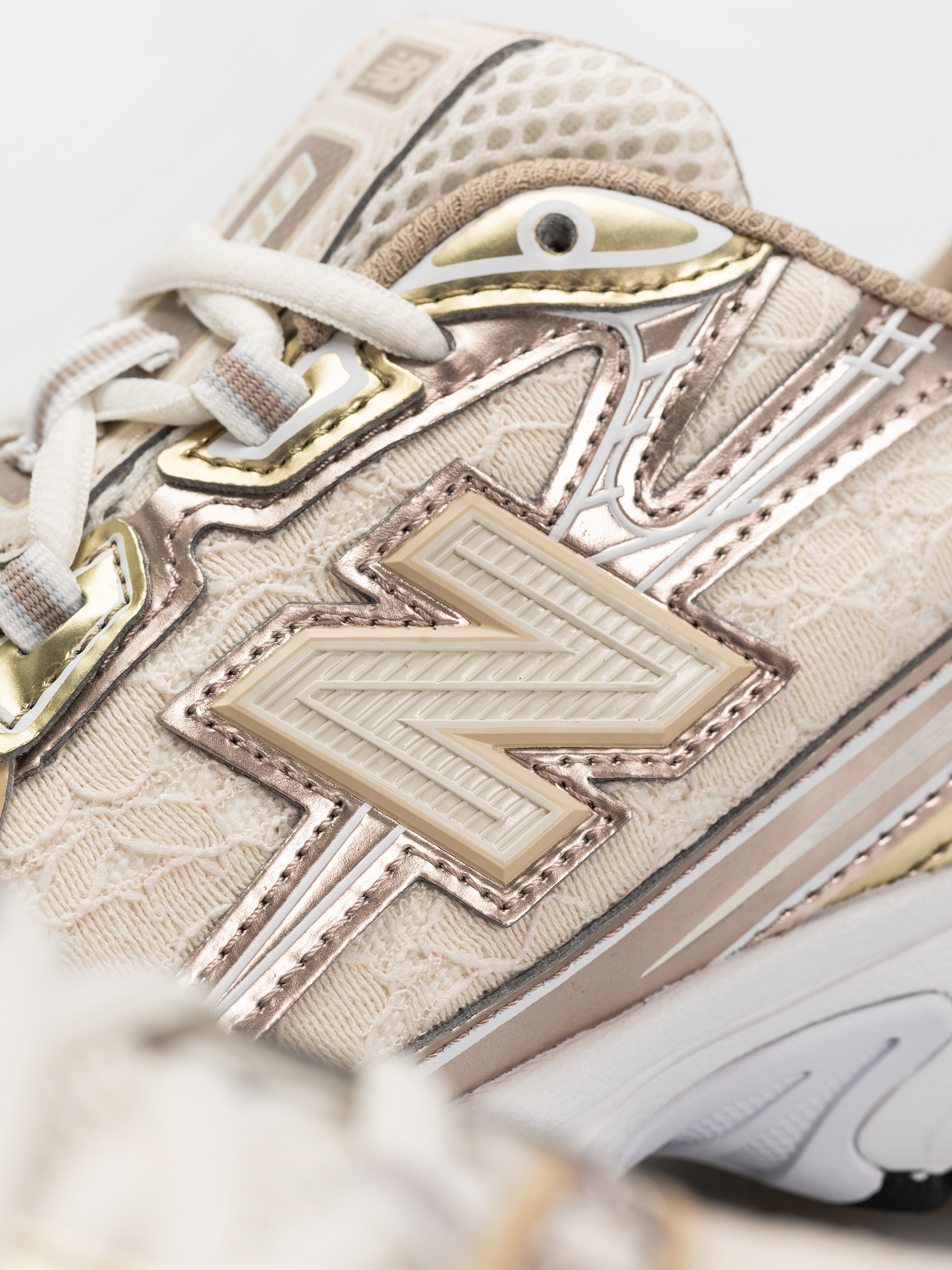 New Balance 740 Cipők (sea salt/silver metallic)