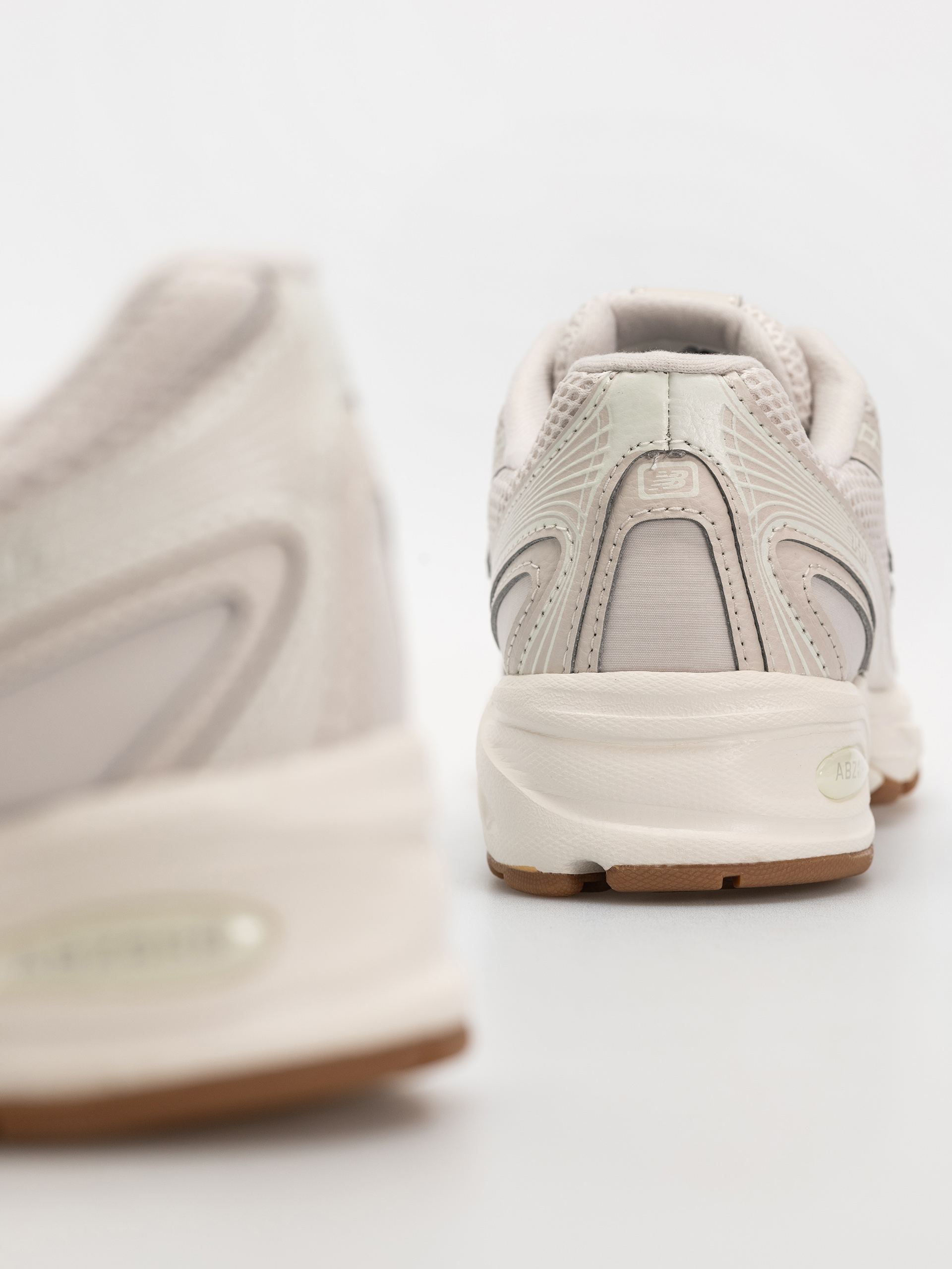 New Balance 740 Cipők (moonbeam/sea salt)