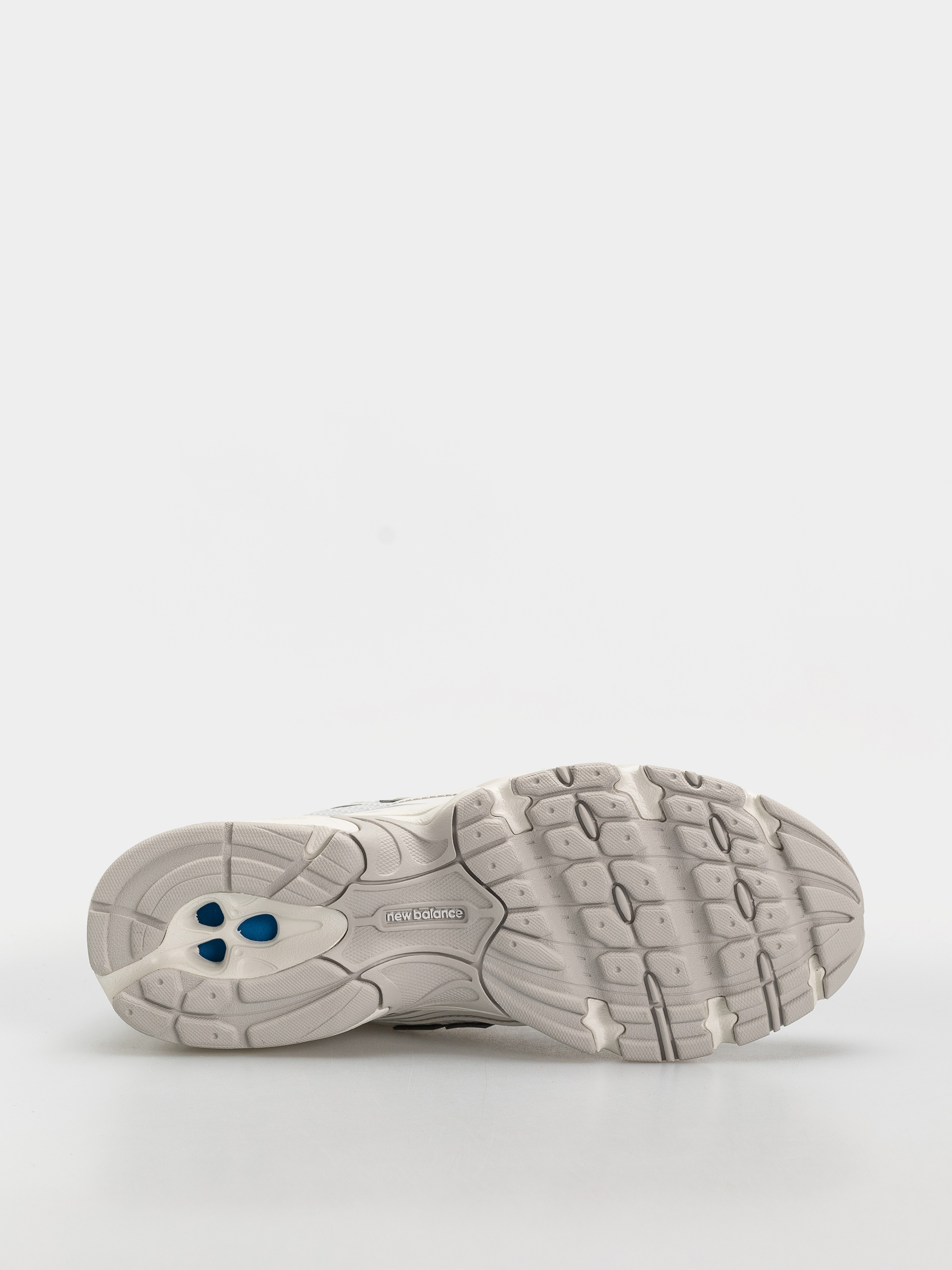 New Balance 740 Cipők (white/silver metallic)