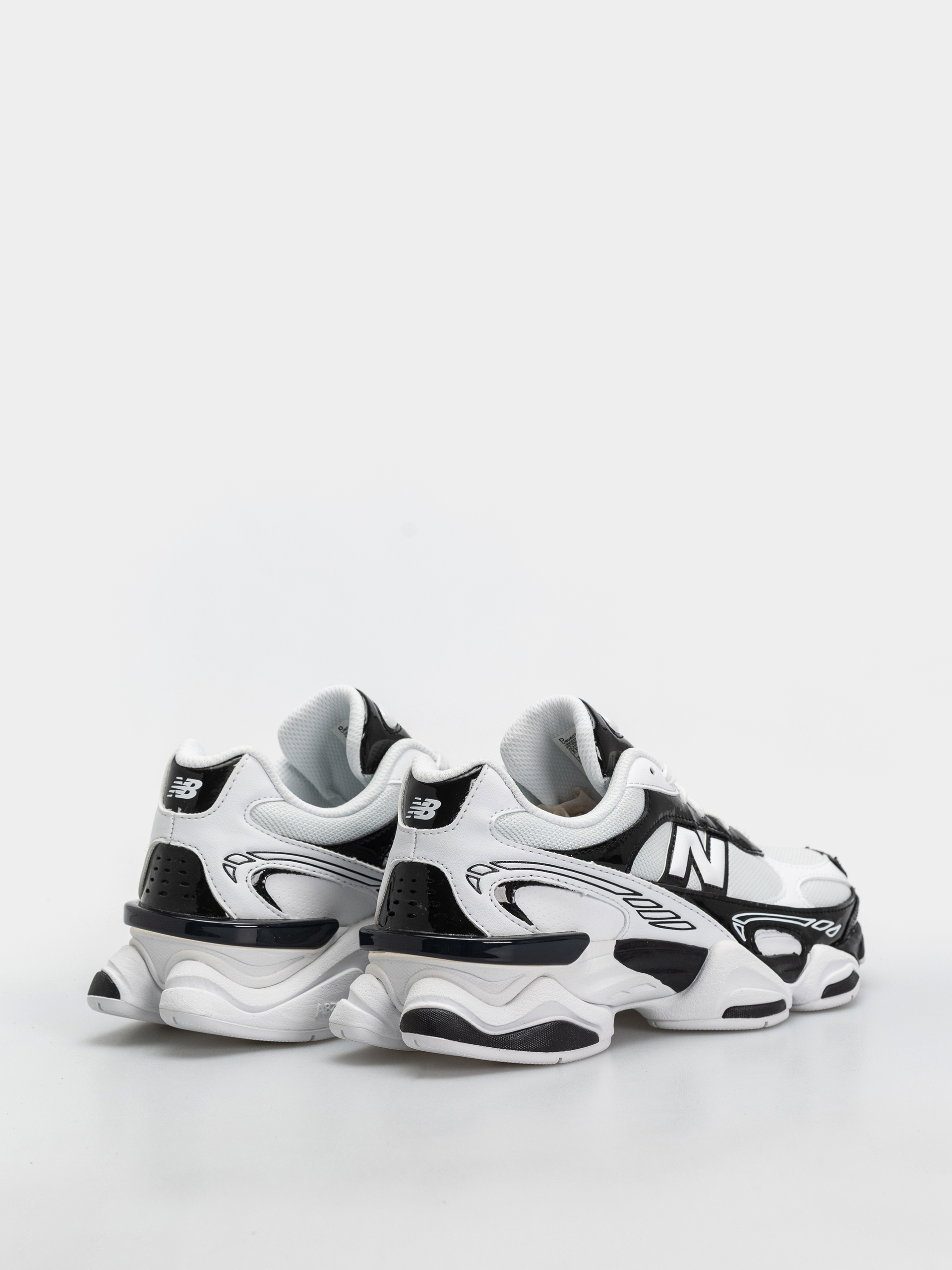 New Balance 9060 Cipők (black/white)