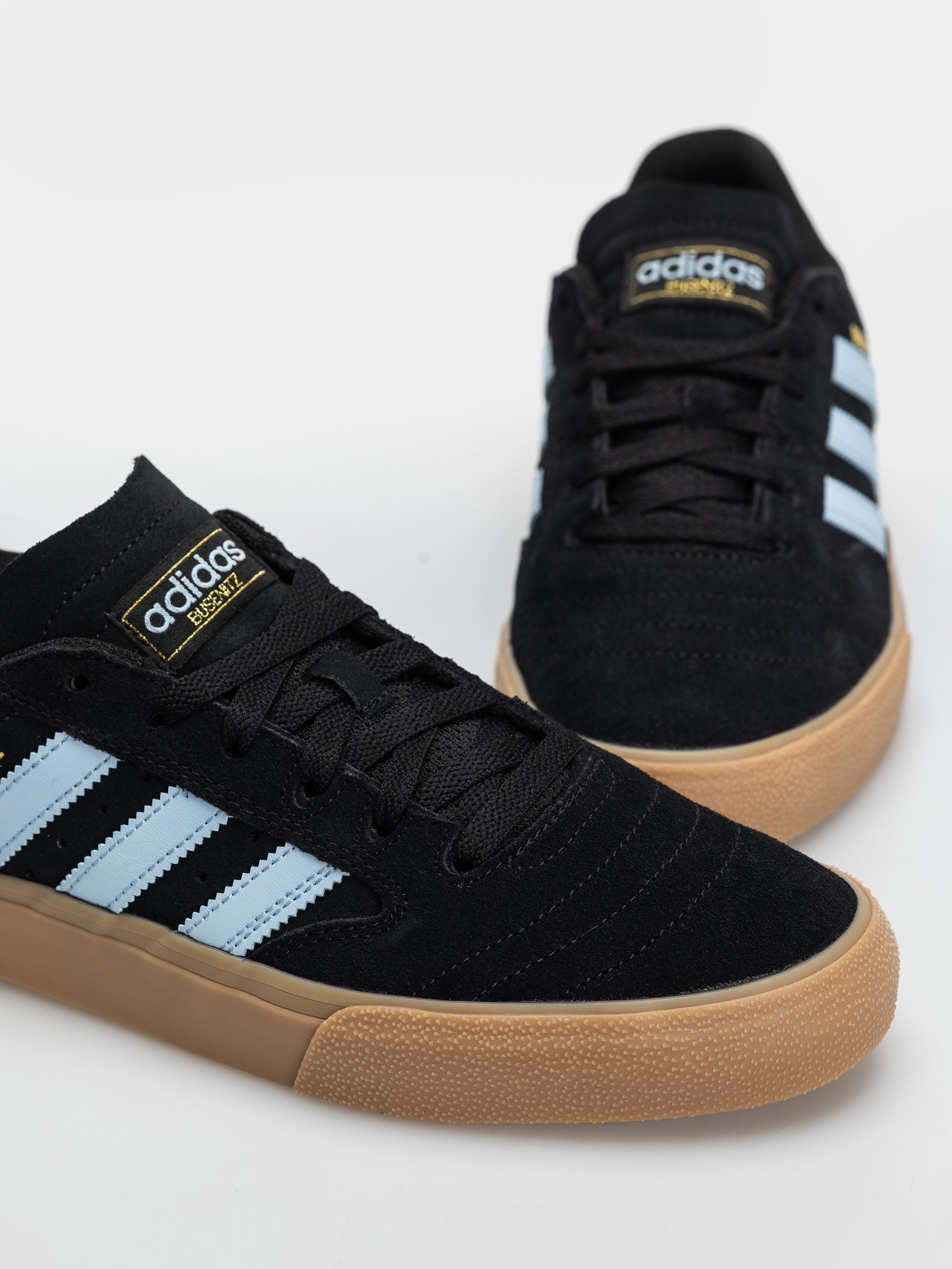 Cipők adidas Busenitz Vulc II (cblack/clesky/gum4)