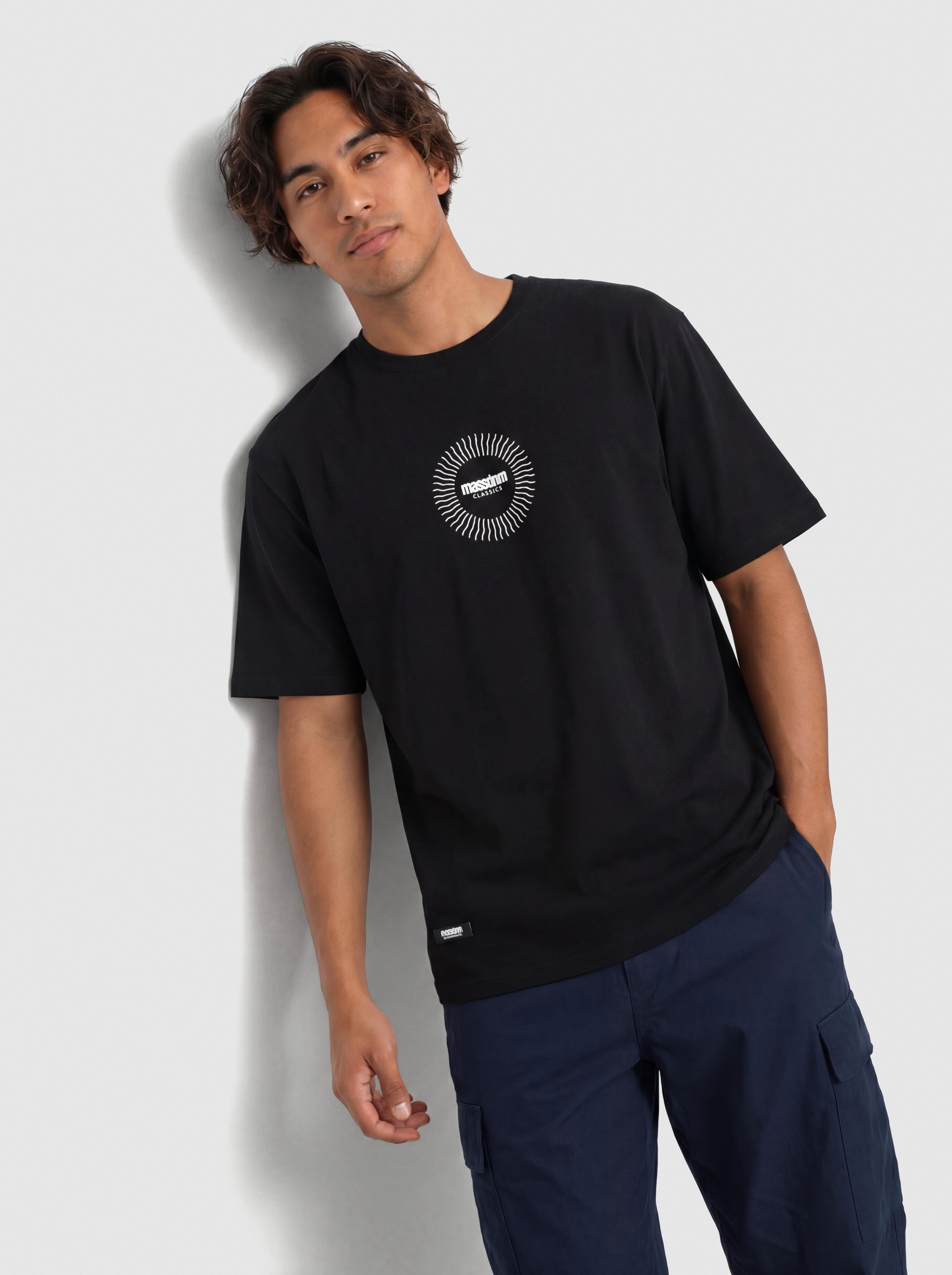 MassDnm Hand Of God Póló (black)