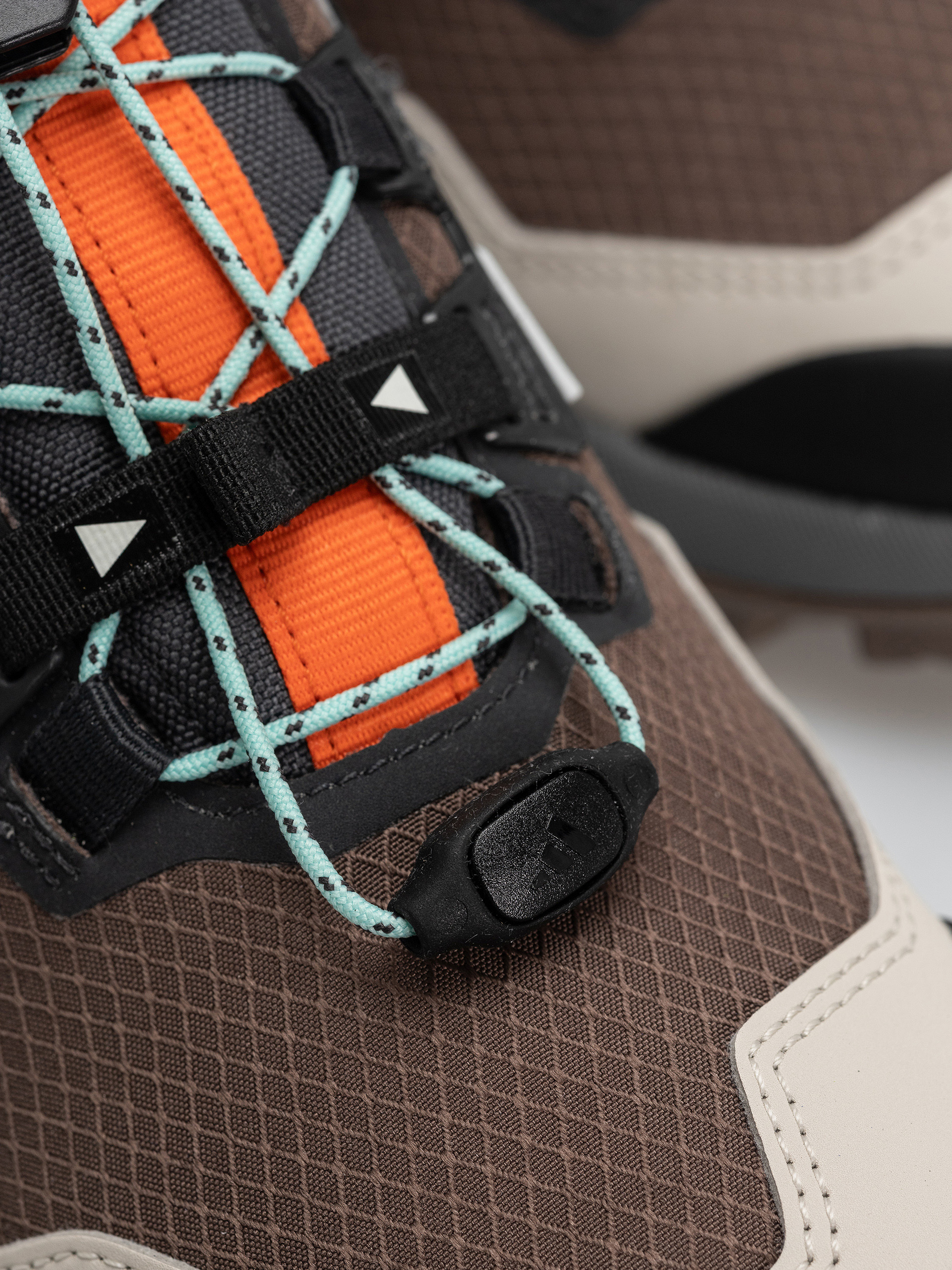 adidas Terrex Skychaser Gt Wmn Cipők (earstr/greone/seflaq)