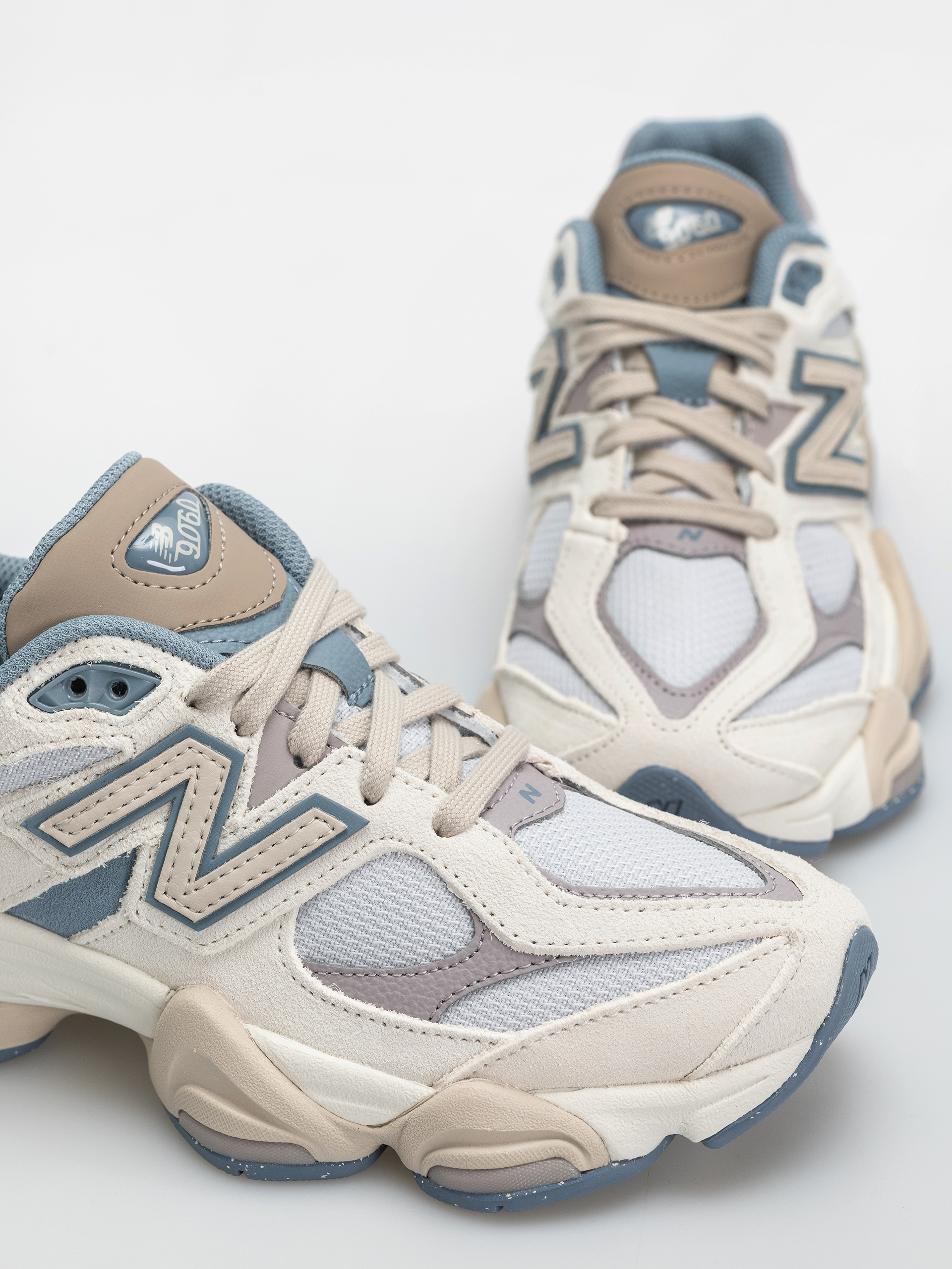 New Balance 9060 Cipők (zinc blue/sea salt)