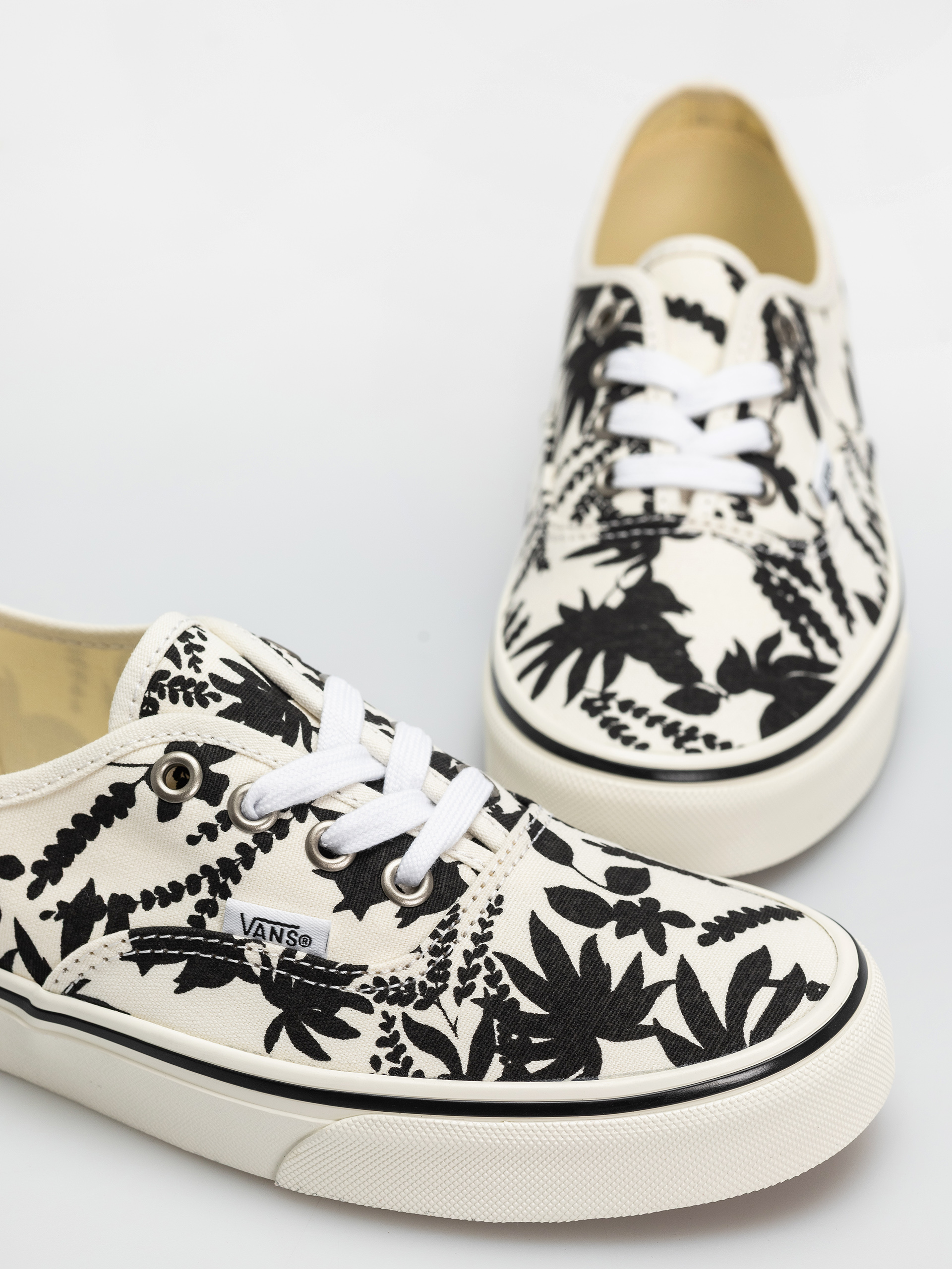 Cipők Vans Authentic (black)