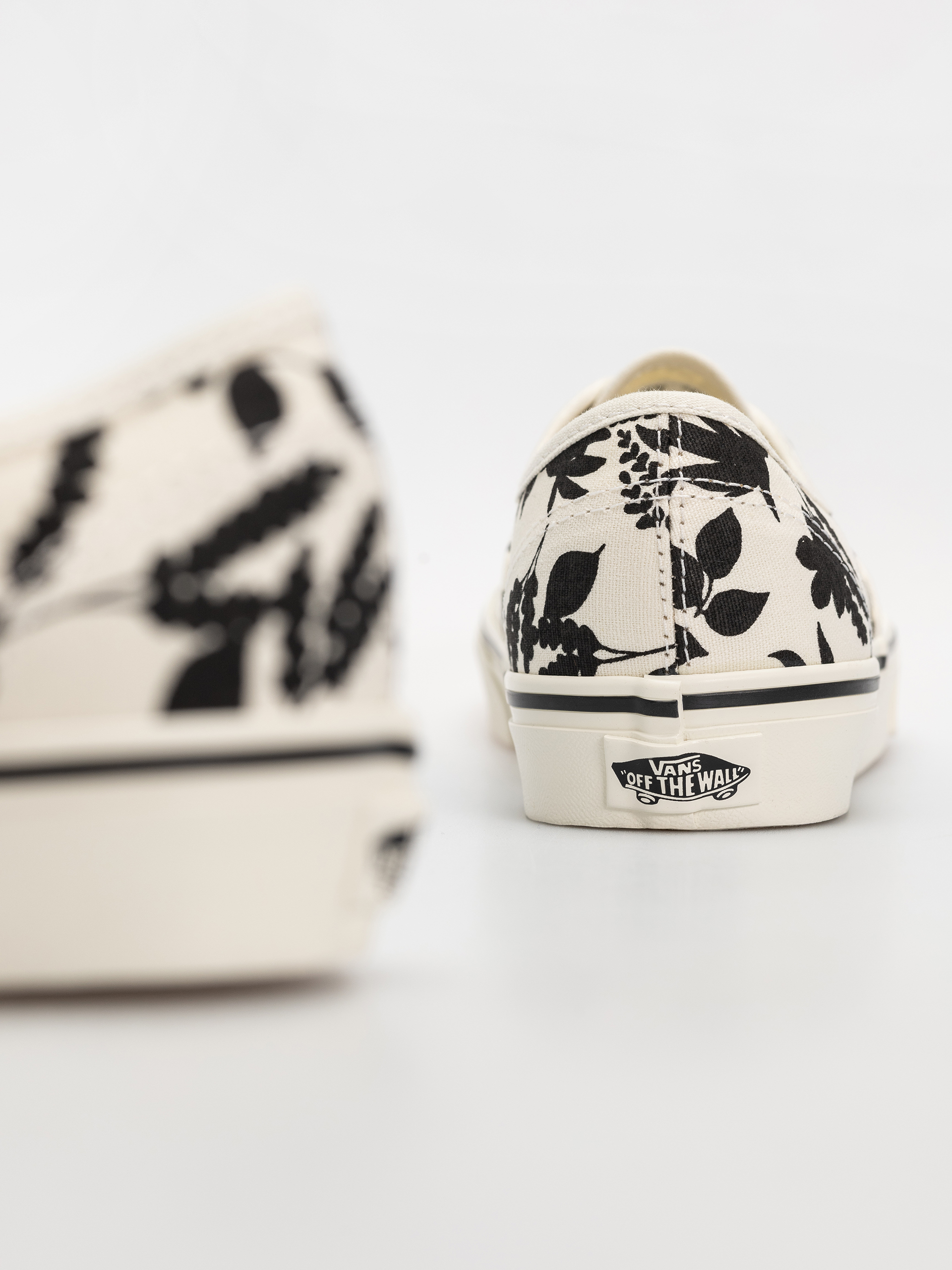 Cipők Vans Authentic (black)