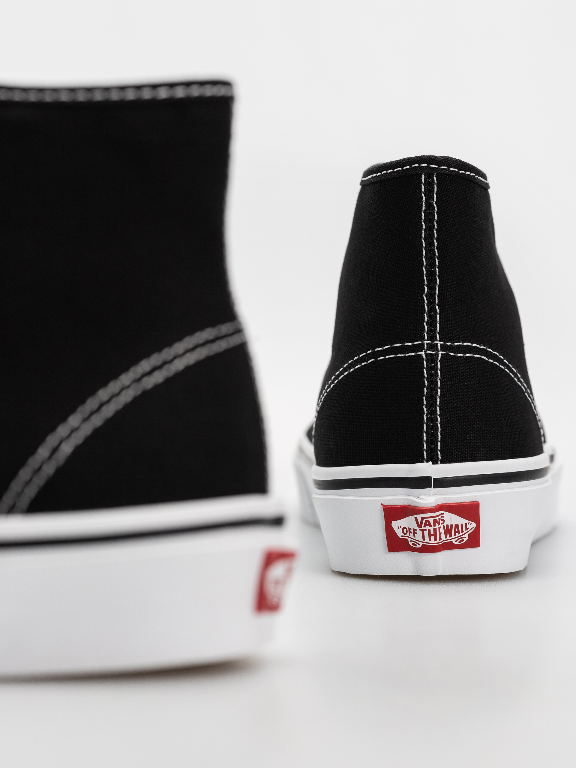 Cipők Vans Authentic Hi 2.0 (black/true white)