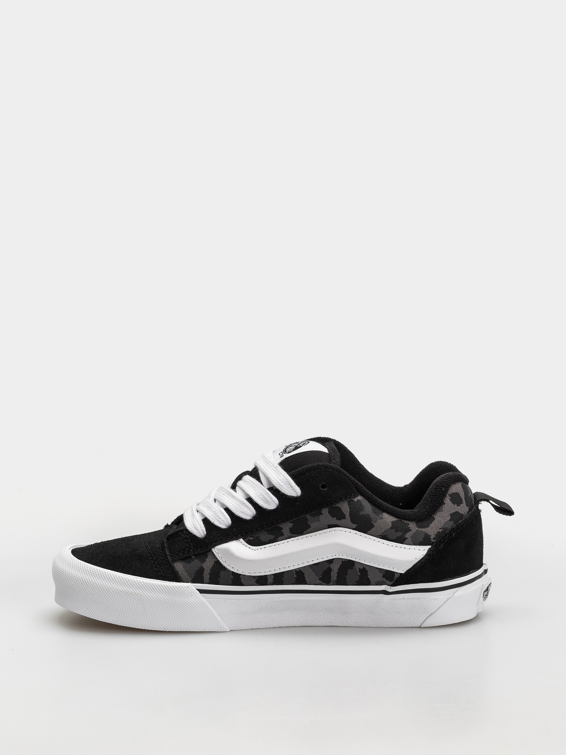 Cipők Vans Knu Skool (black)