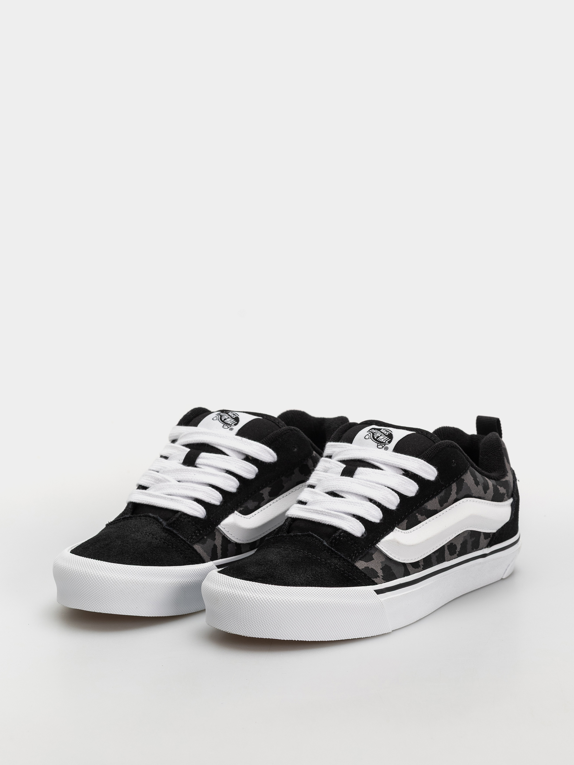 Cipők Vans Knu Skool (black)