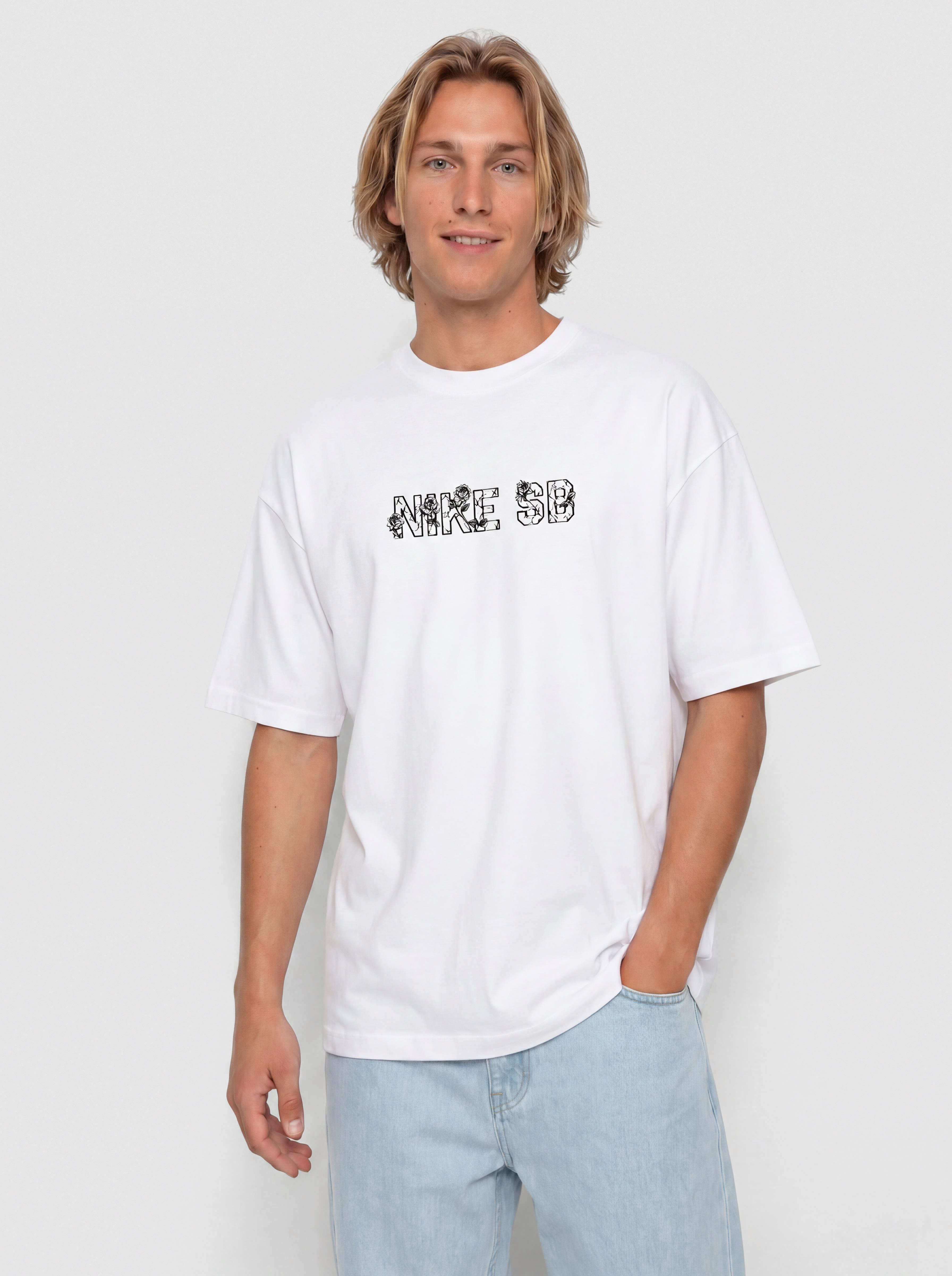 Póló Nike SB Varsity (white)