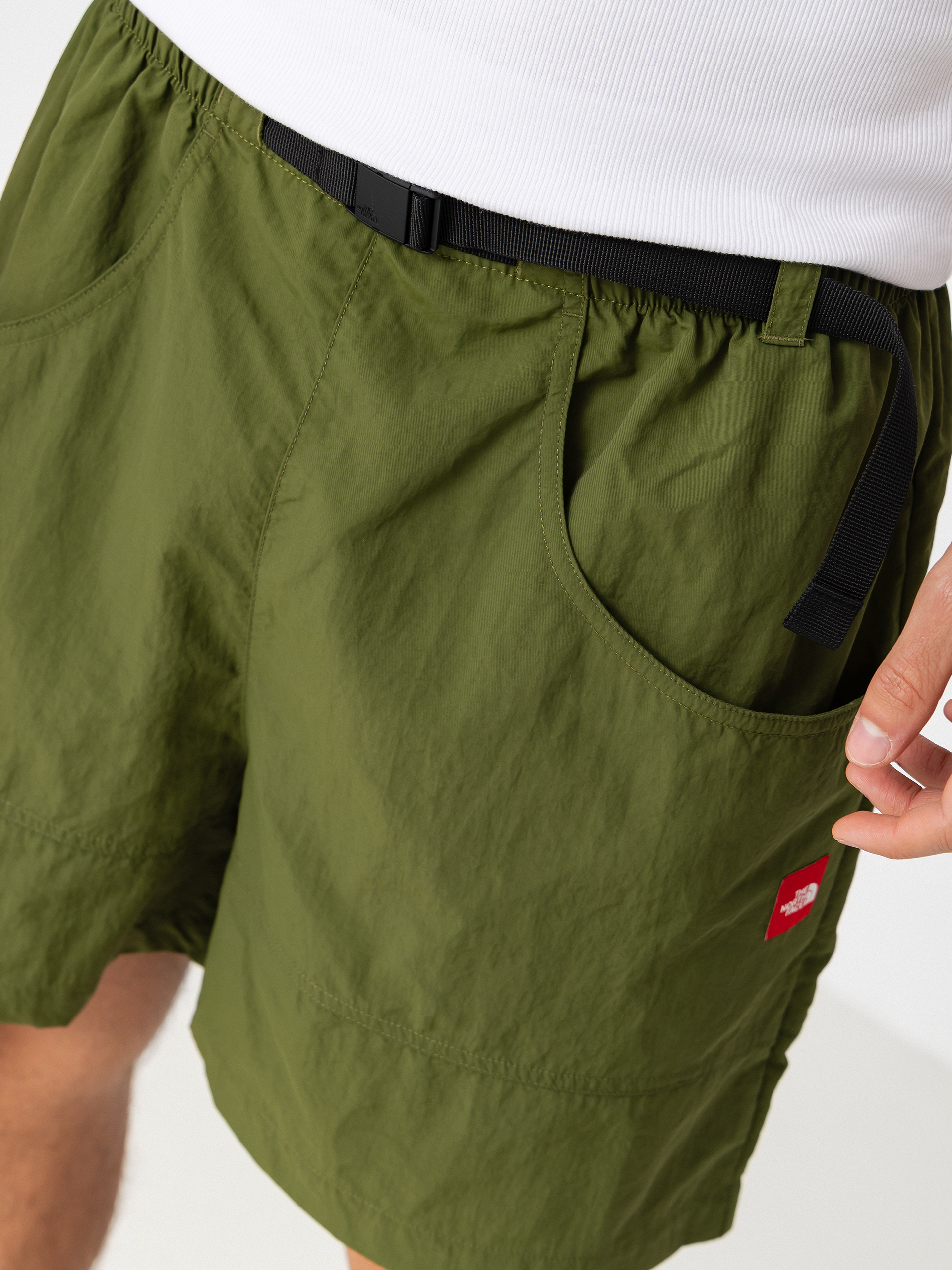 The North Face Tnf Red Box Nylon Belted Rövidnadrág (woodland green)
