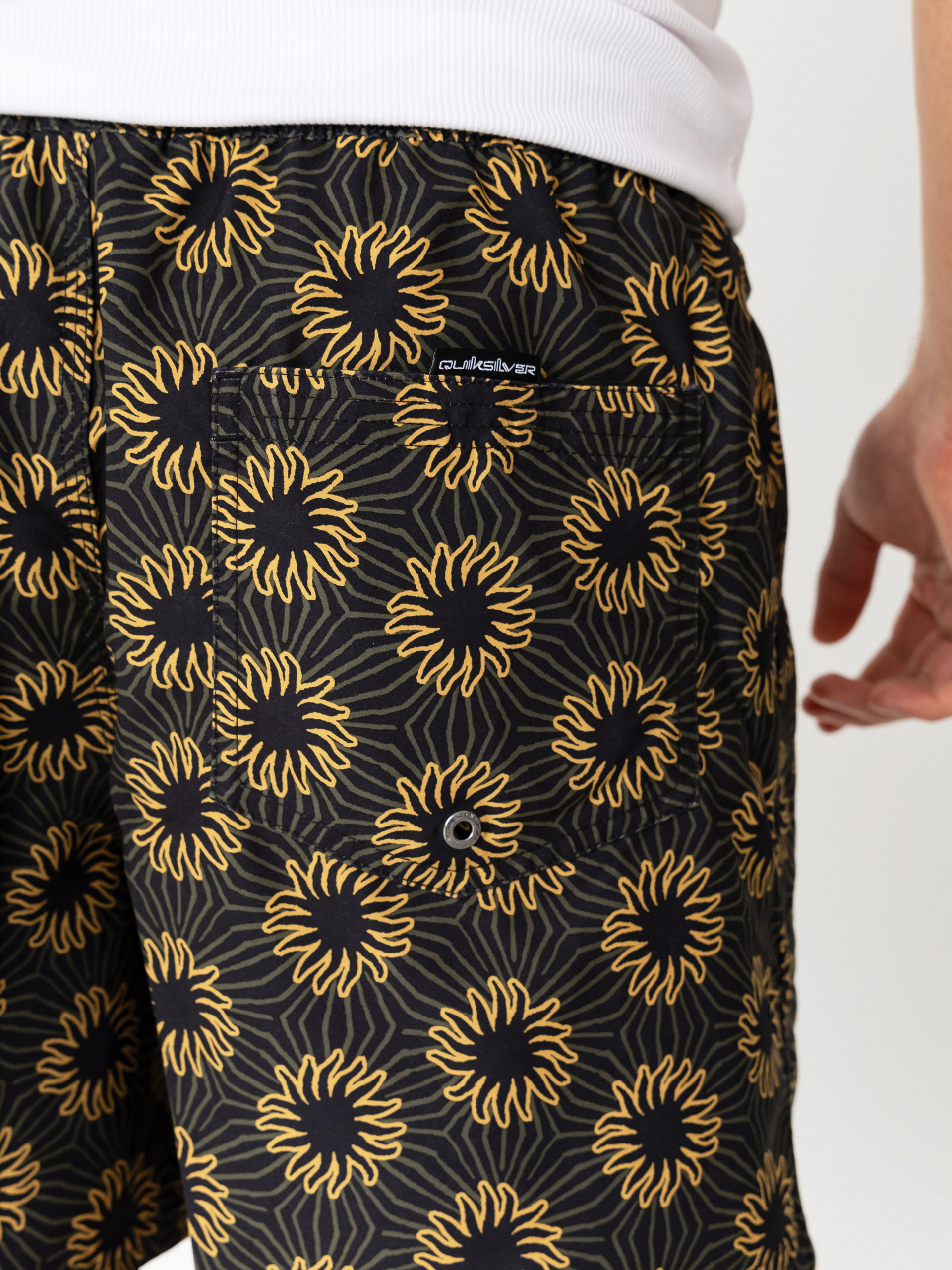 Quiksilver Everyday Printed Volley 15 Boardshort (black ocean mayhem)