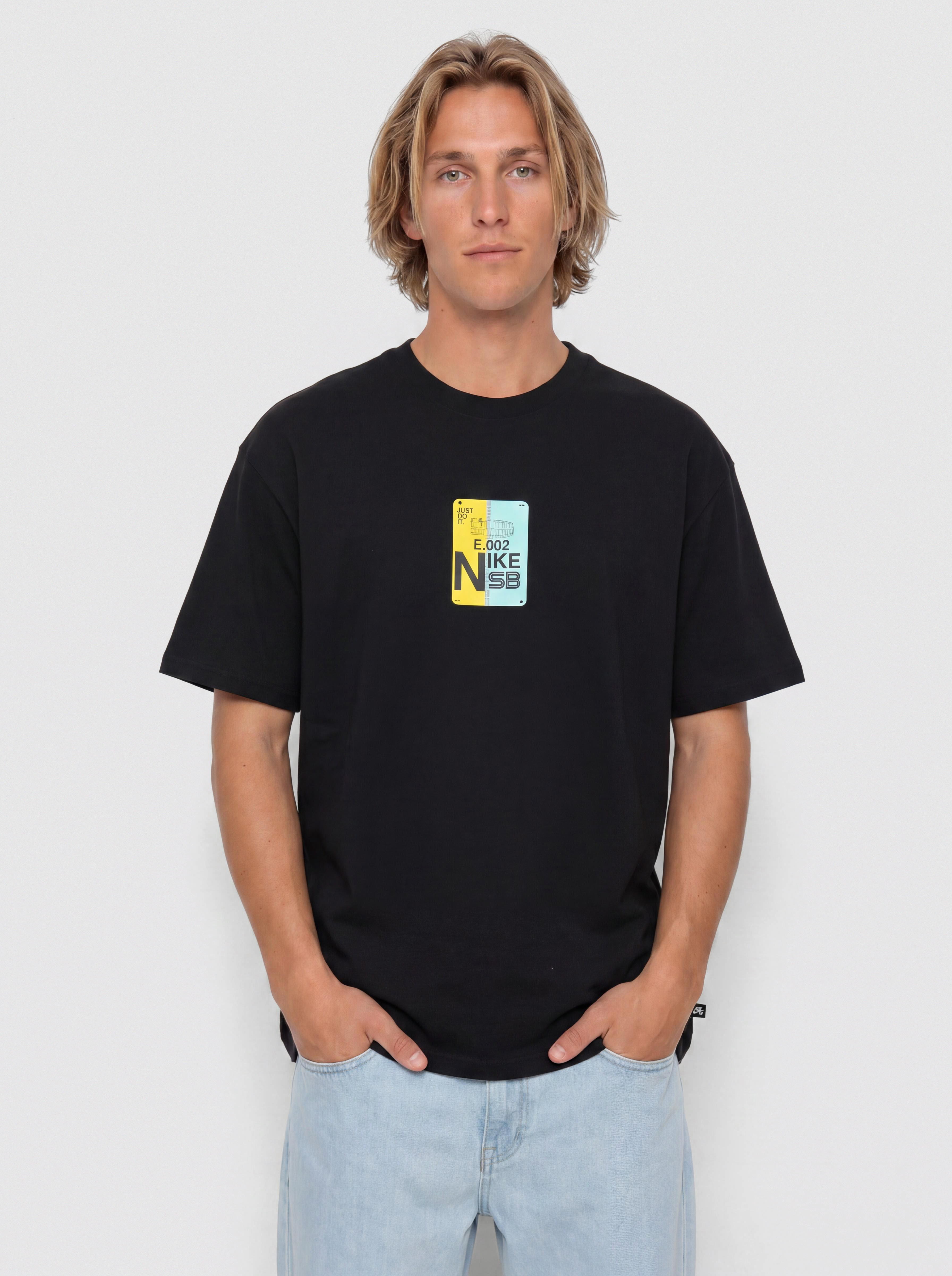 Nike SB Bus Pass Póló (black)