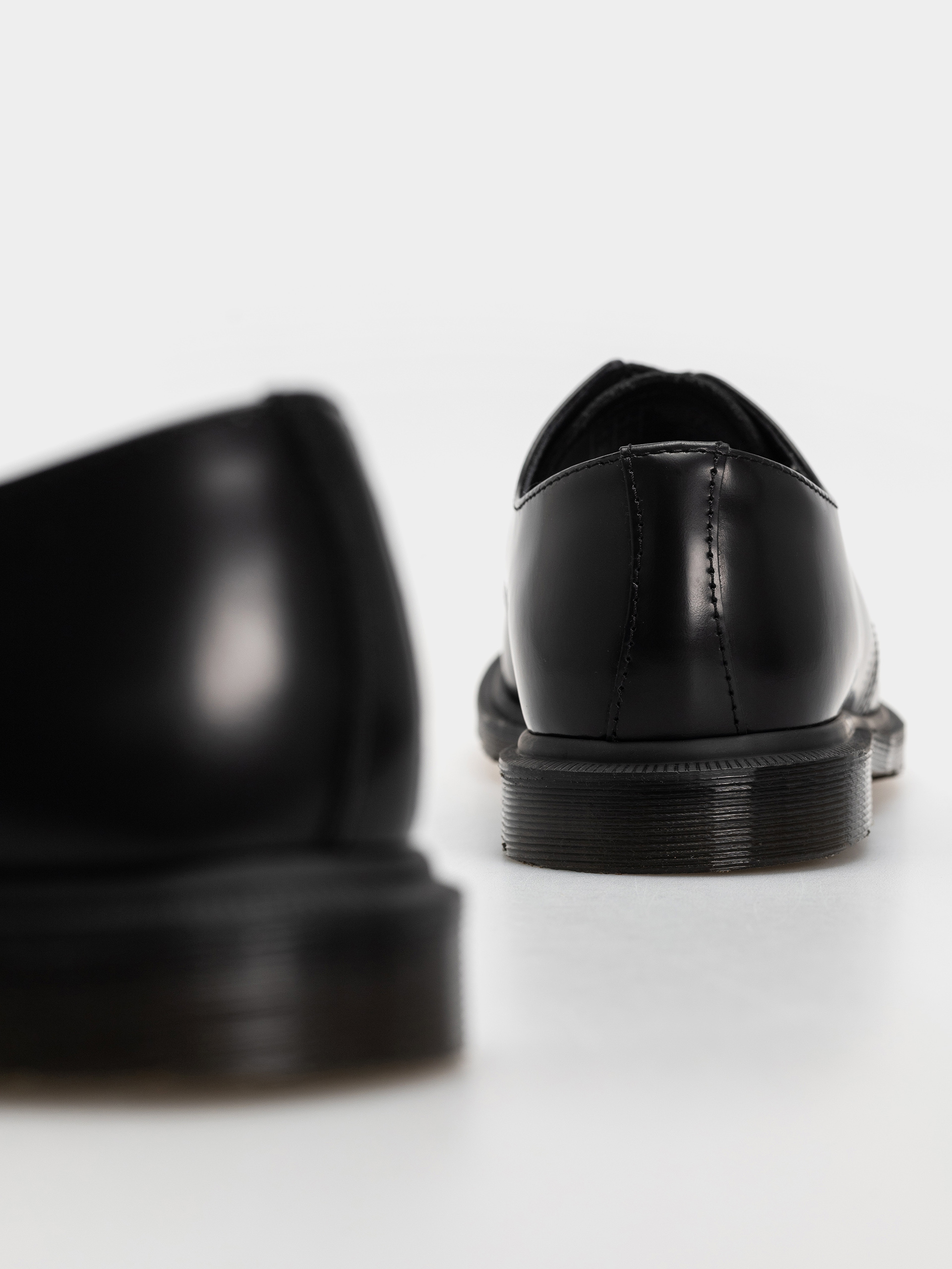 Dr. Martens Mayfare 3 Eye Cipők (black polished smooth)