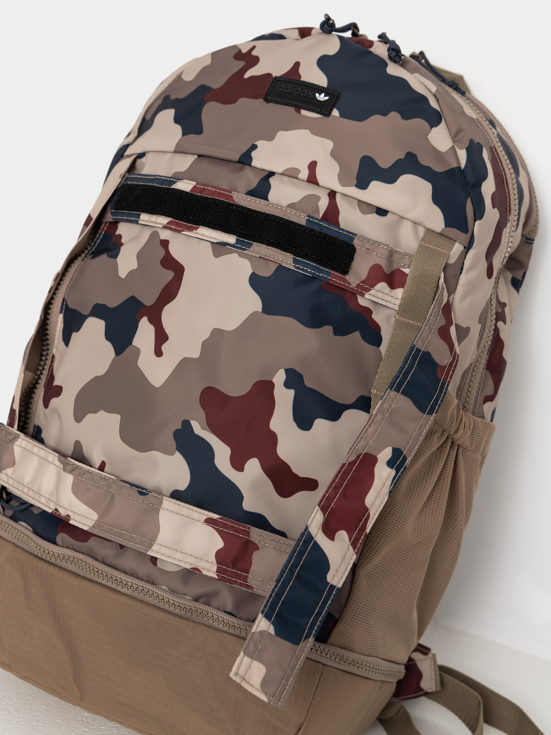 adidas Fs+ Camo Hátizsák (khathr/khasix/aurink)