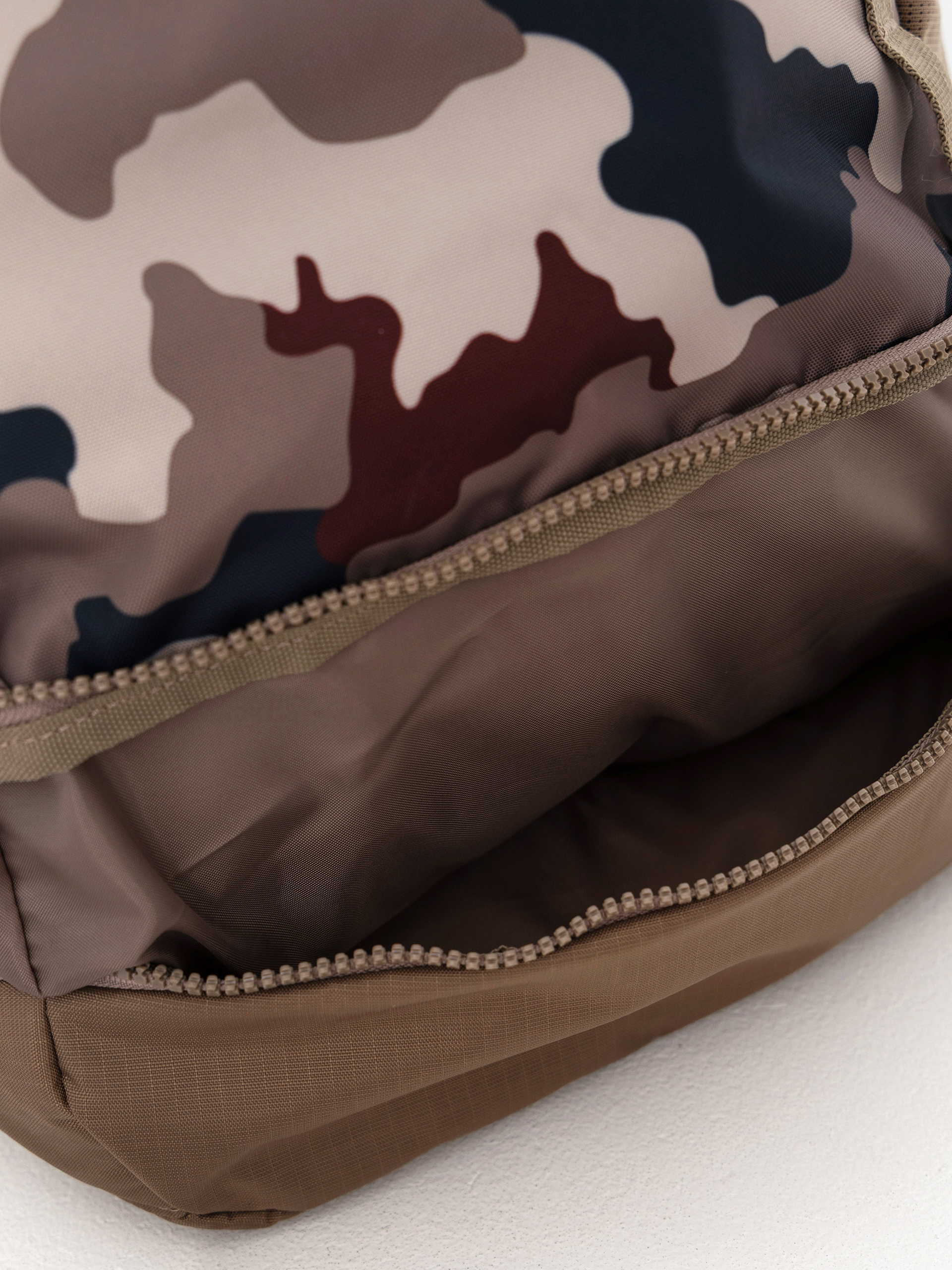 adidas Fs+ Camo Hátizsák (khathr/khasix/aurink)