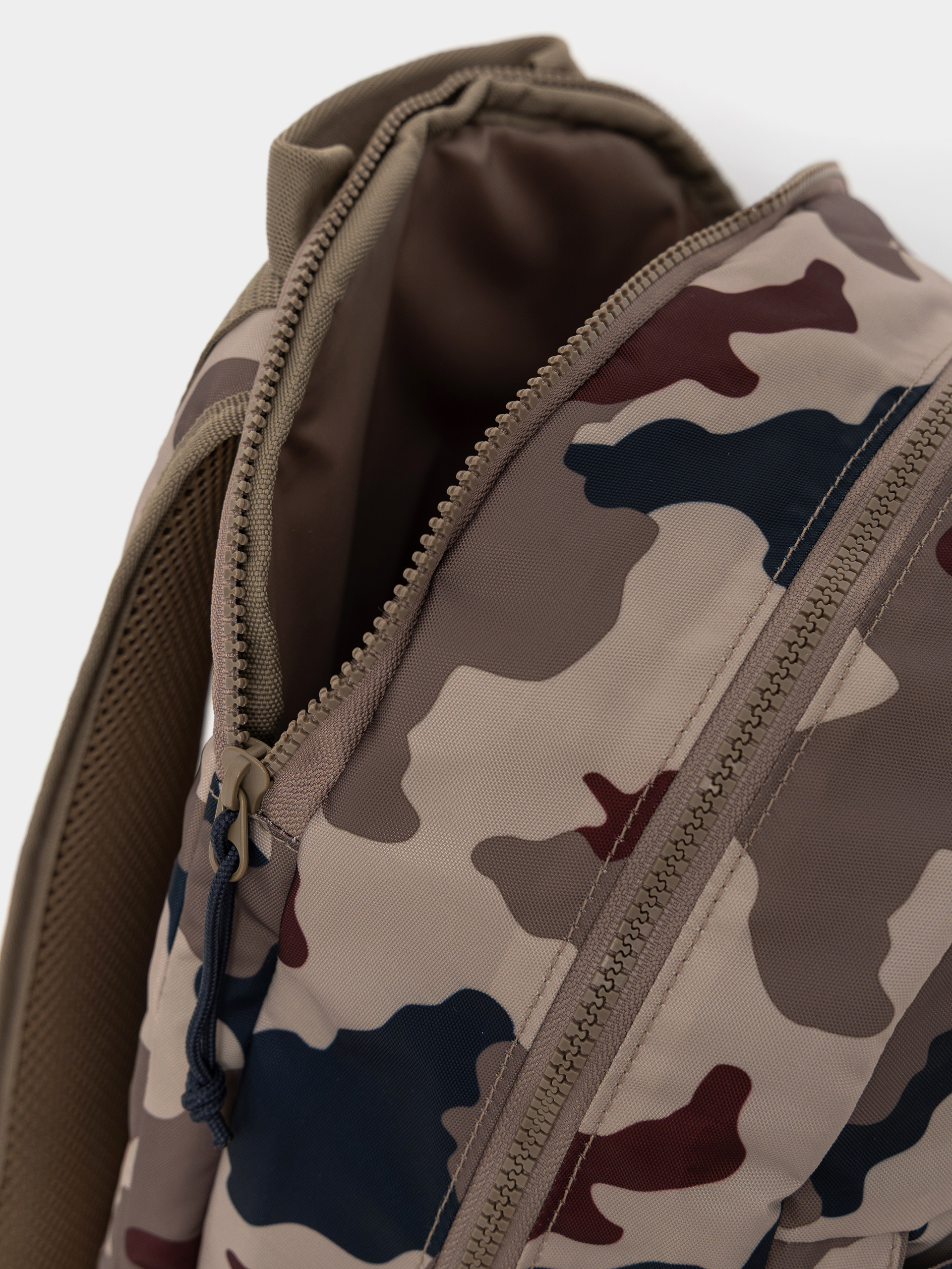 adidas Fs+ Camo Hátizsák (khathr/khasix/aurink)