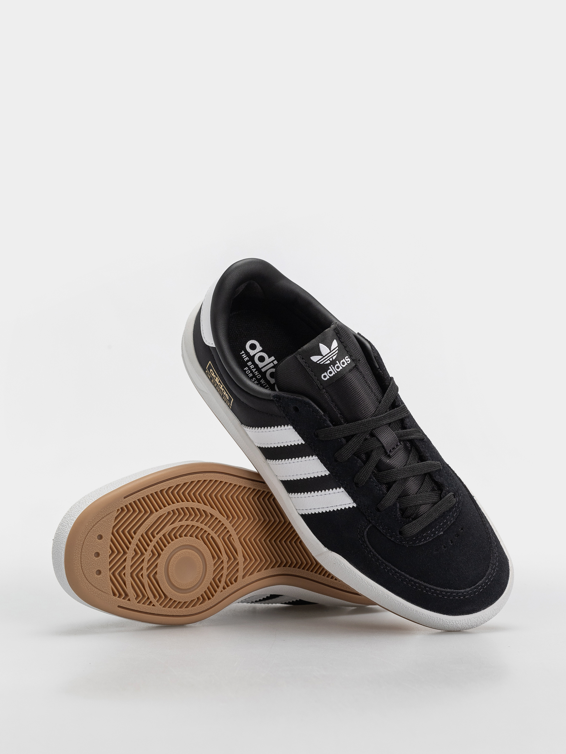 adidas Glenburn Cipők (cblack/ftwwht/gum4)