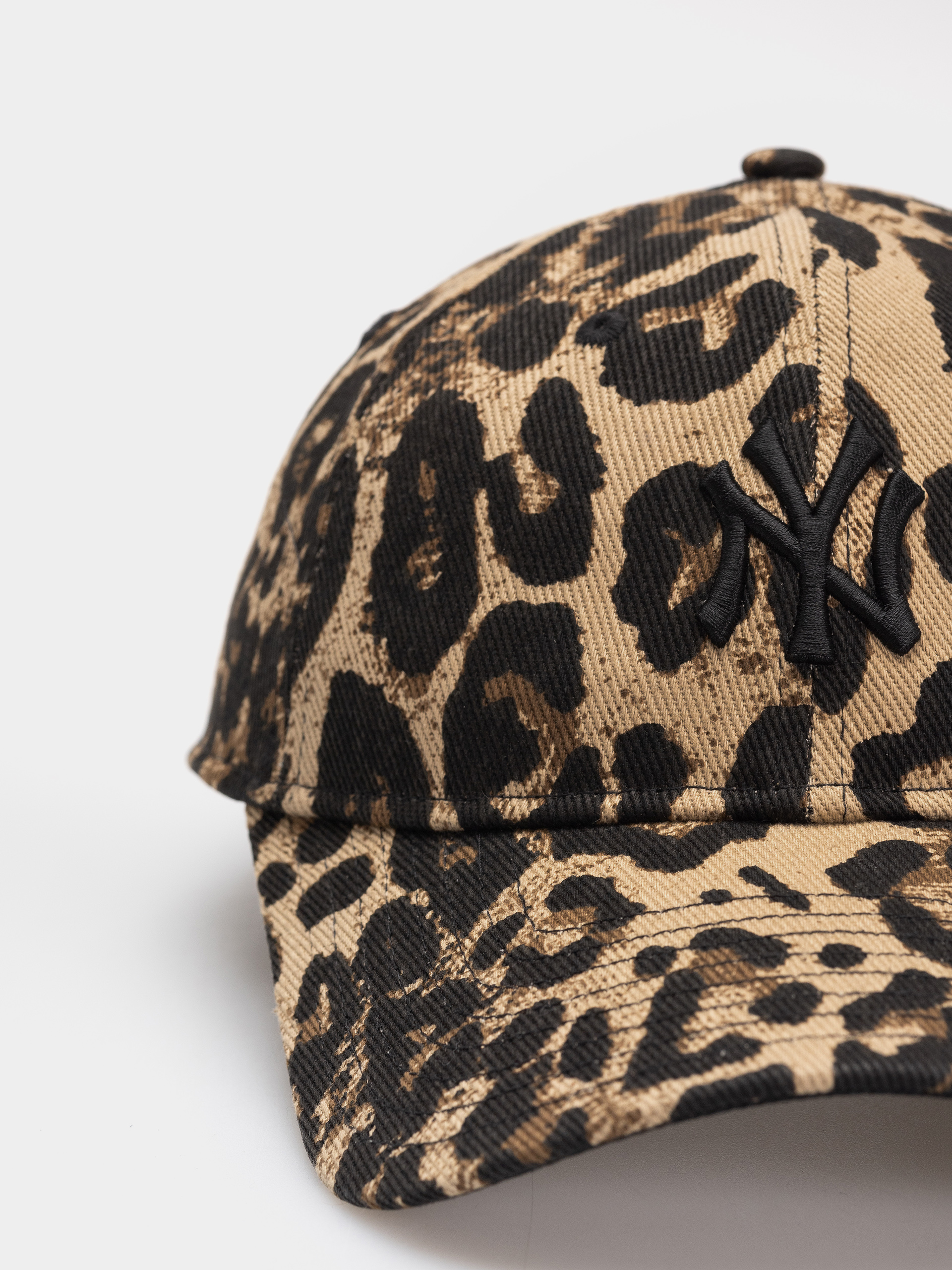 New Era Leopard 9Twenty New York Yankees Wmn Baseball sapka (camo leo)