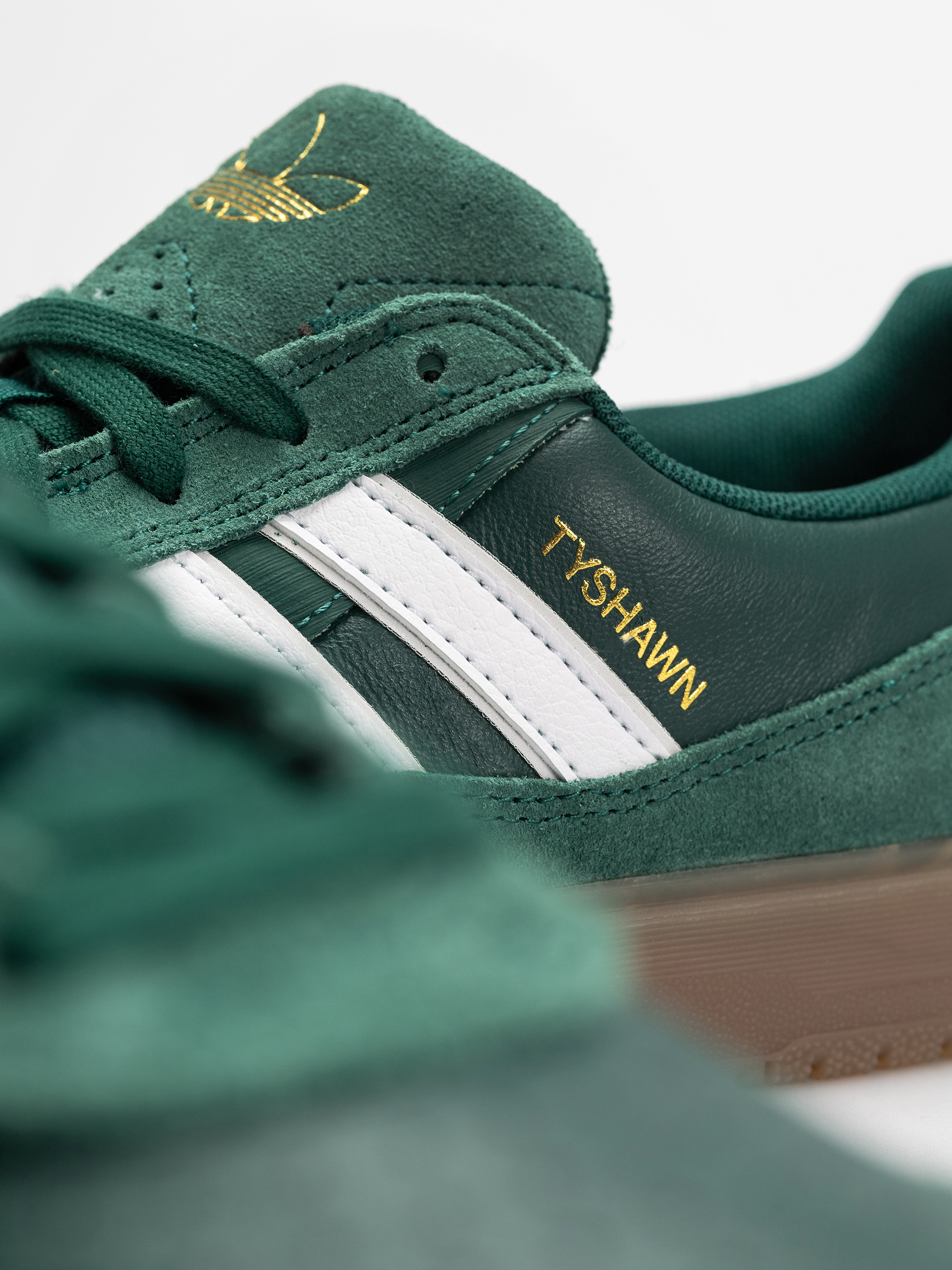 adidas Tyshawn II Cipők (cgreen/ftwwht/gum5)