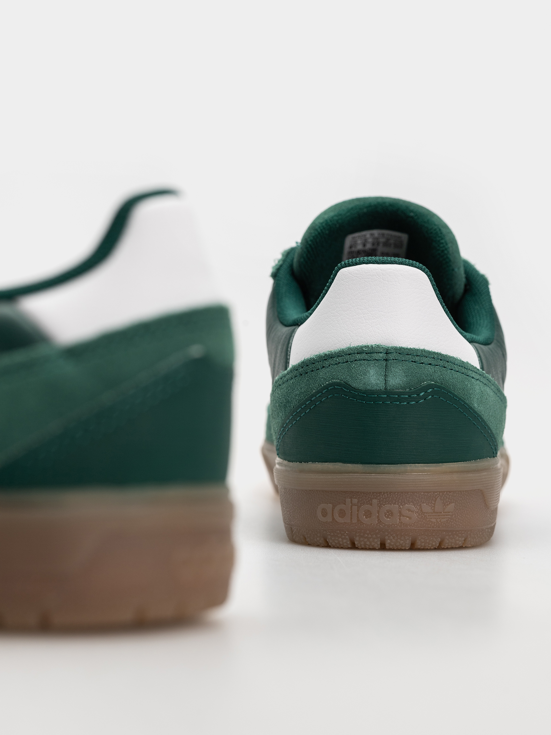 adidas Tyshawn II Cipők (cgreen/ftwwht/gum5)