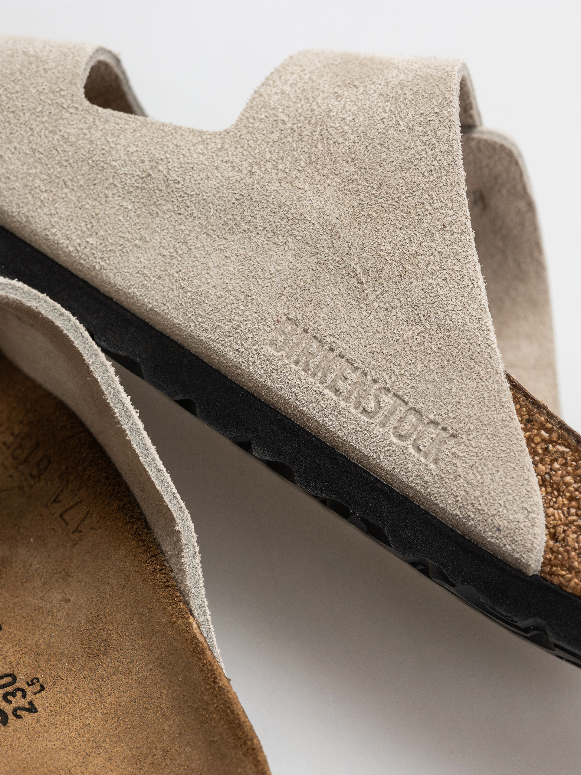 Birkenstock Arizona Suede Leather Cushion Buckle Narrow Wmn Flip-flop papucsok (oyster)