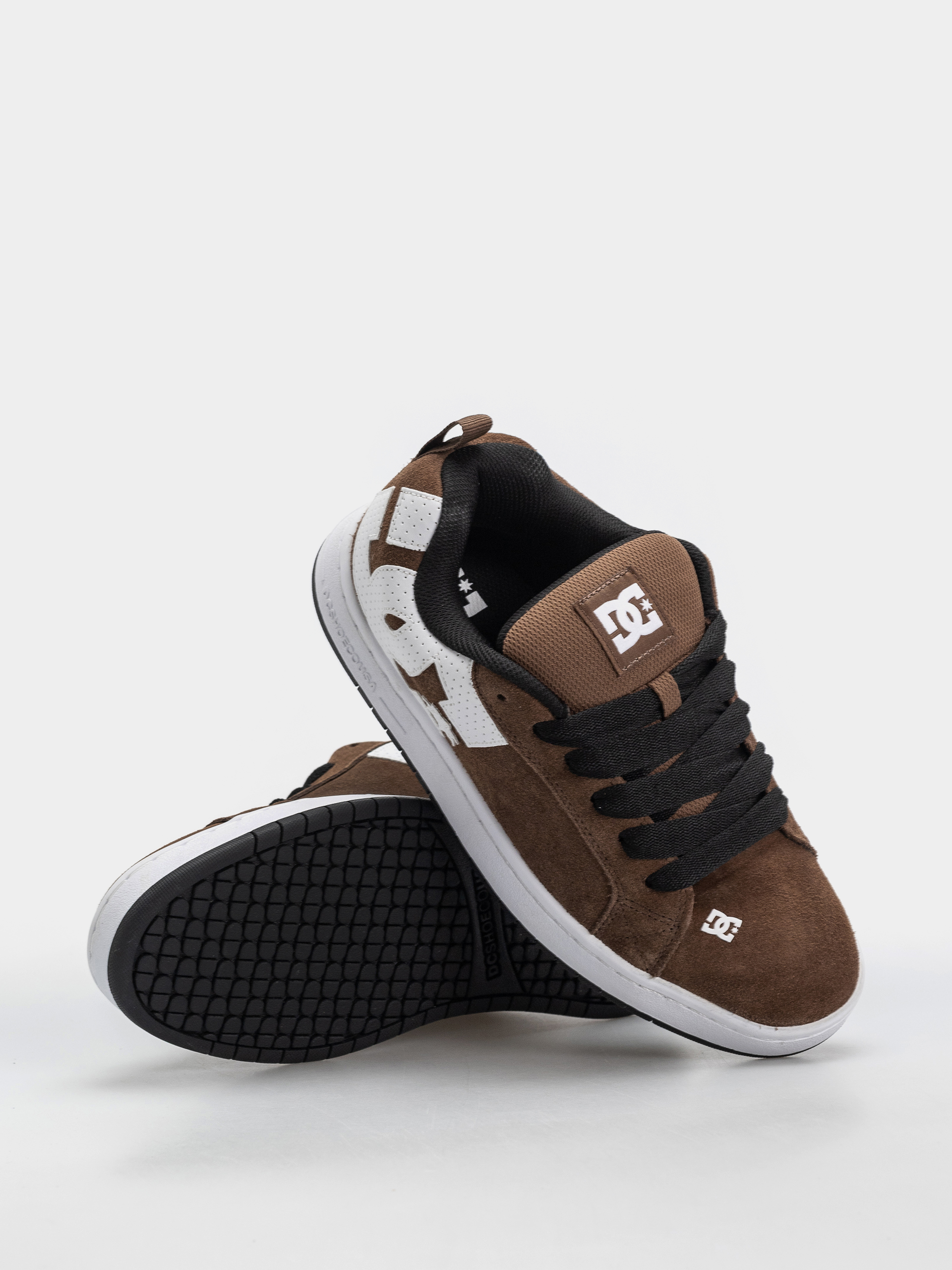 DC Court Graffik Se Cipők (brown/white)
