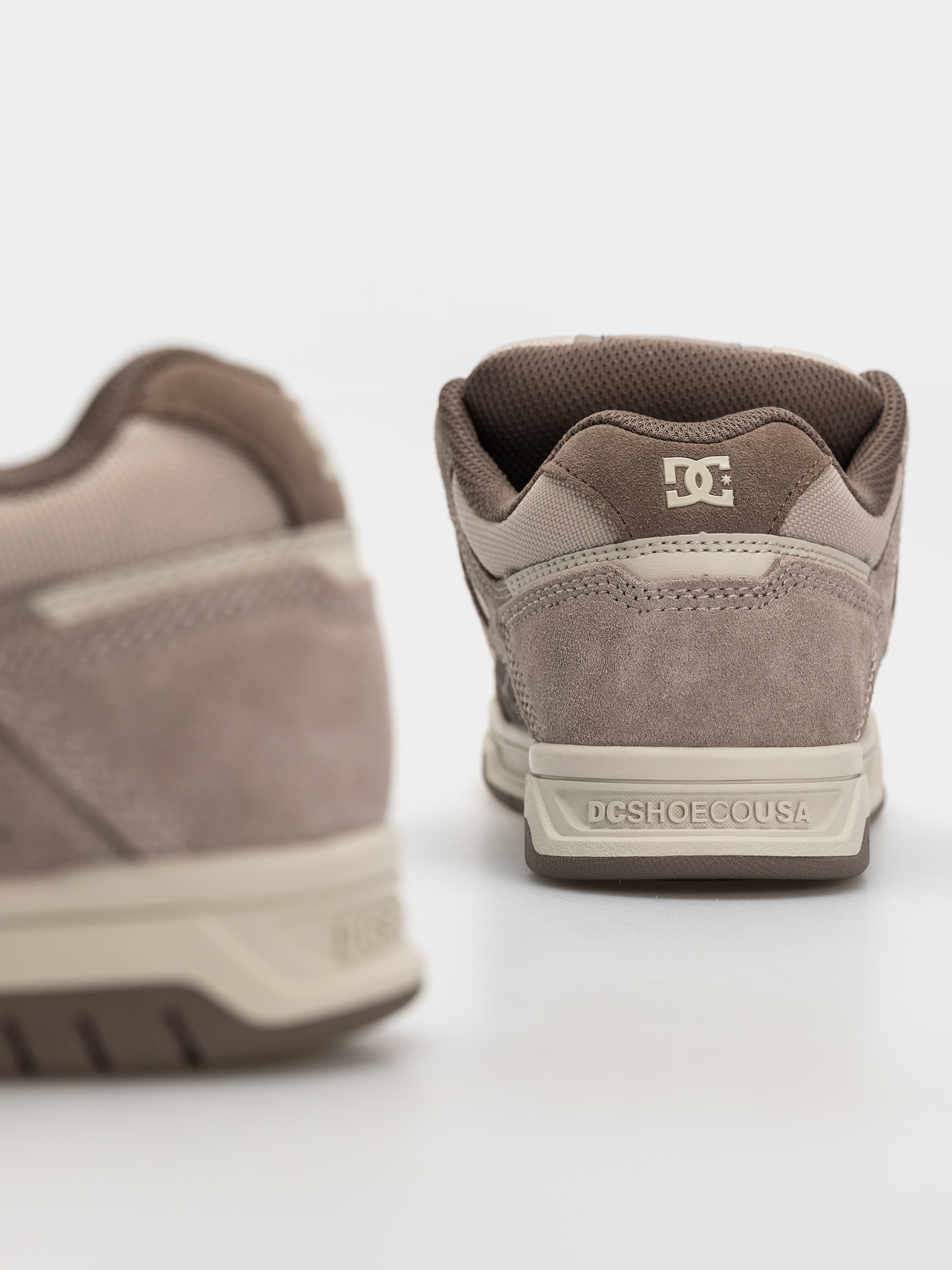 DC Stag Cipők (taupe/off white)