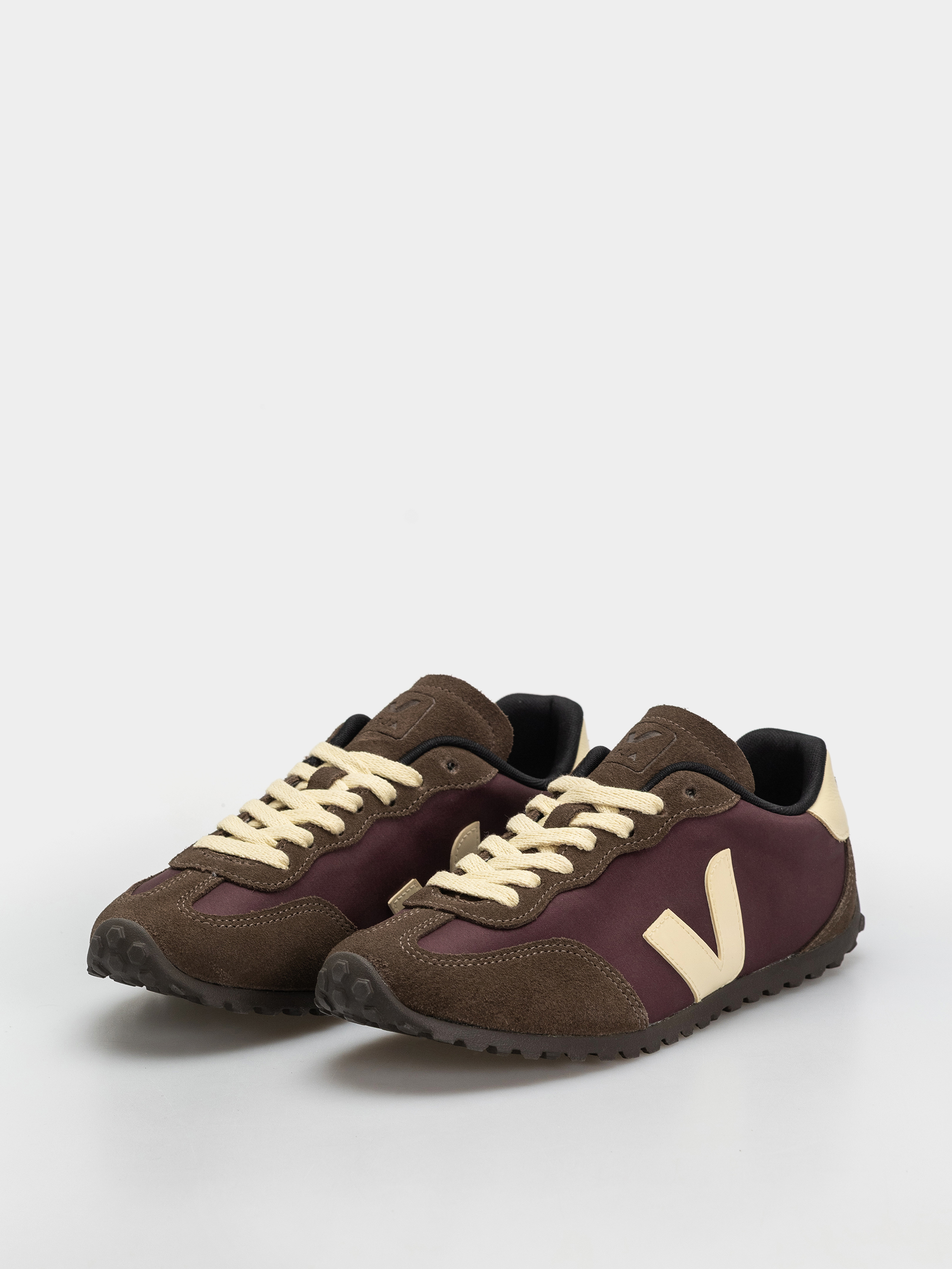 Veja Gt Wmn Cipők (amarante butter)