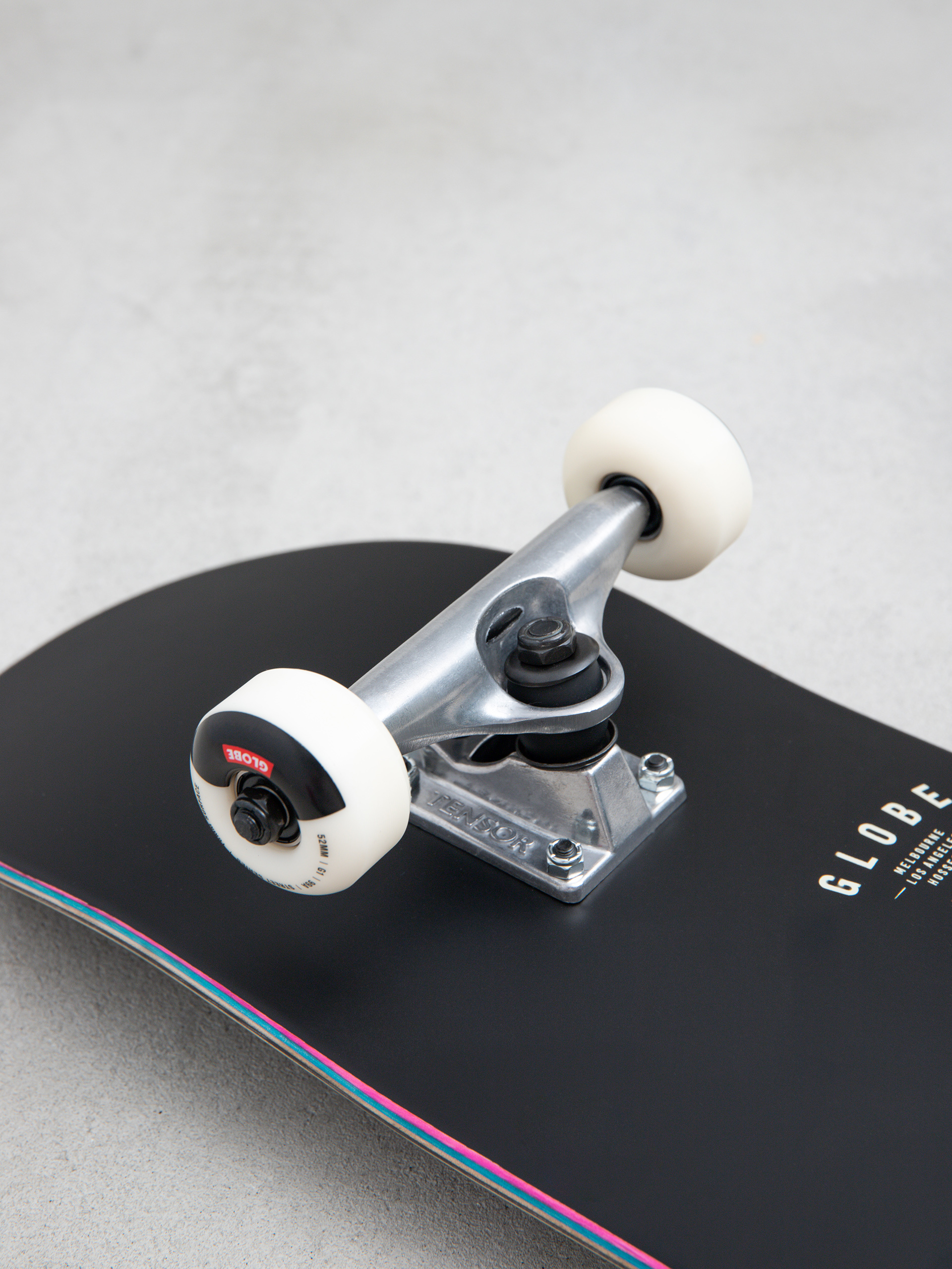 Globe G1 Full On Boxed Komplett gördeszka (black/white/redline)