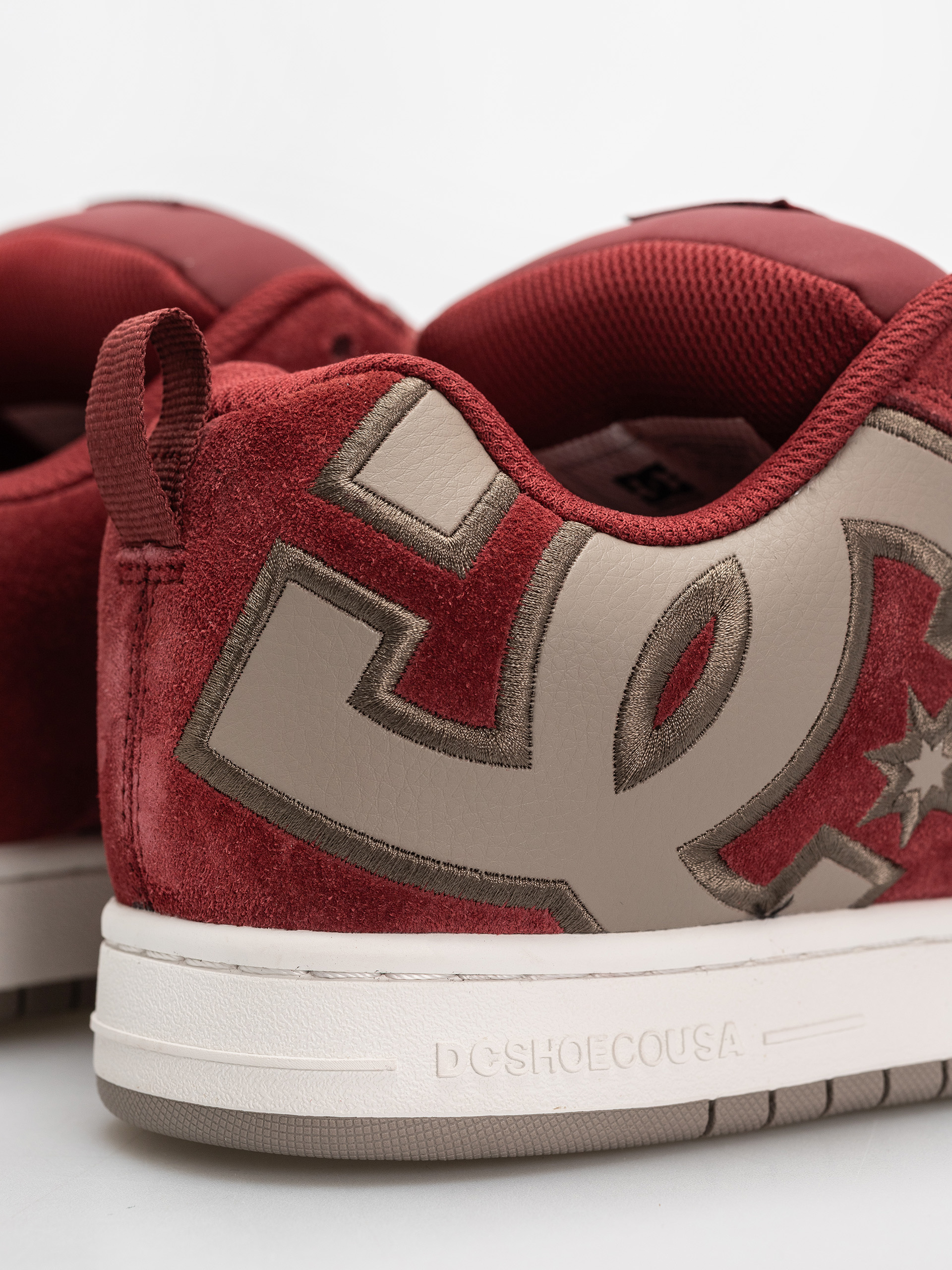 DC Court Graffik Se Cipők (brick red/warm taupe/off white)