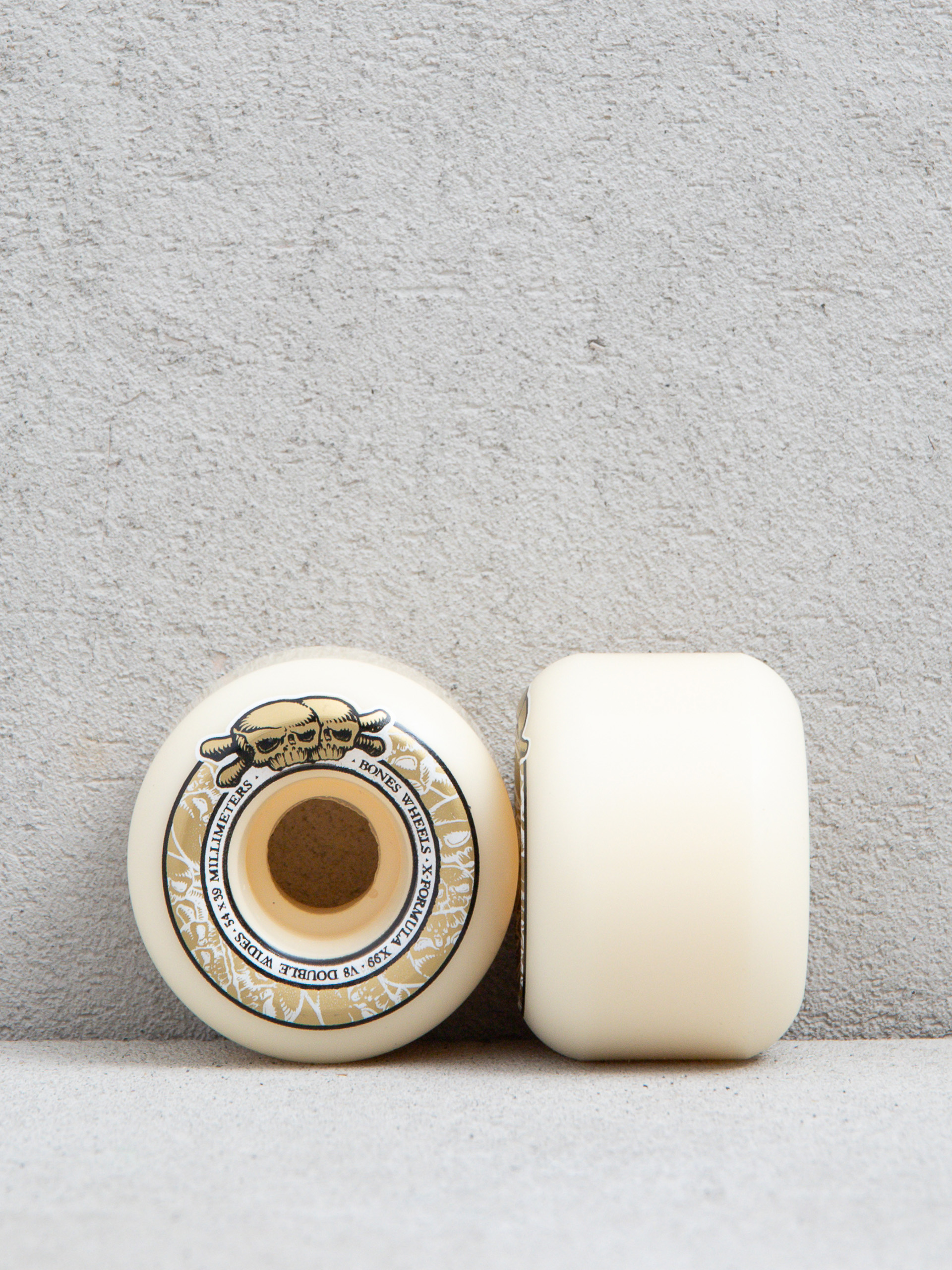 Bones X Formula V8 Double Wides Gördeszka kerék