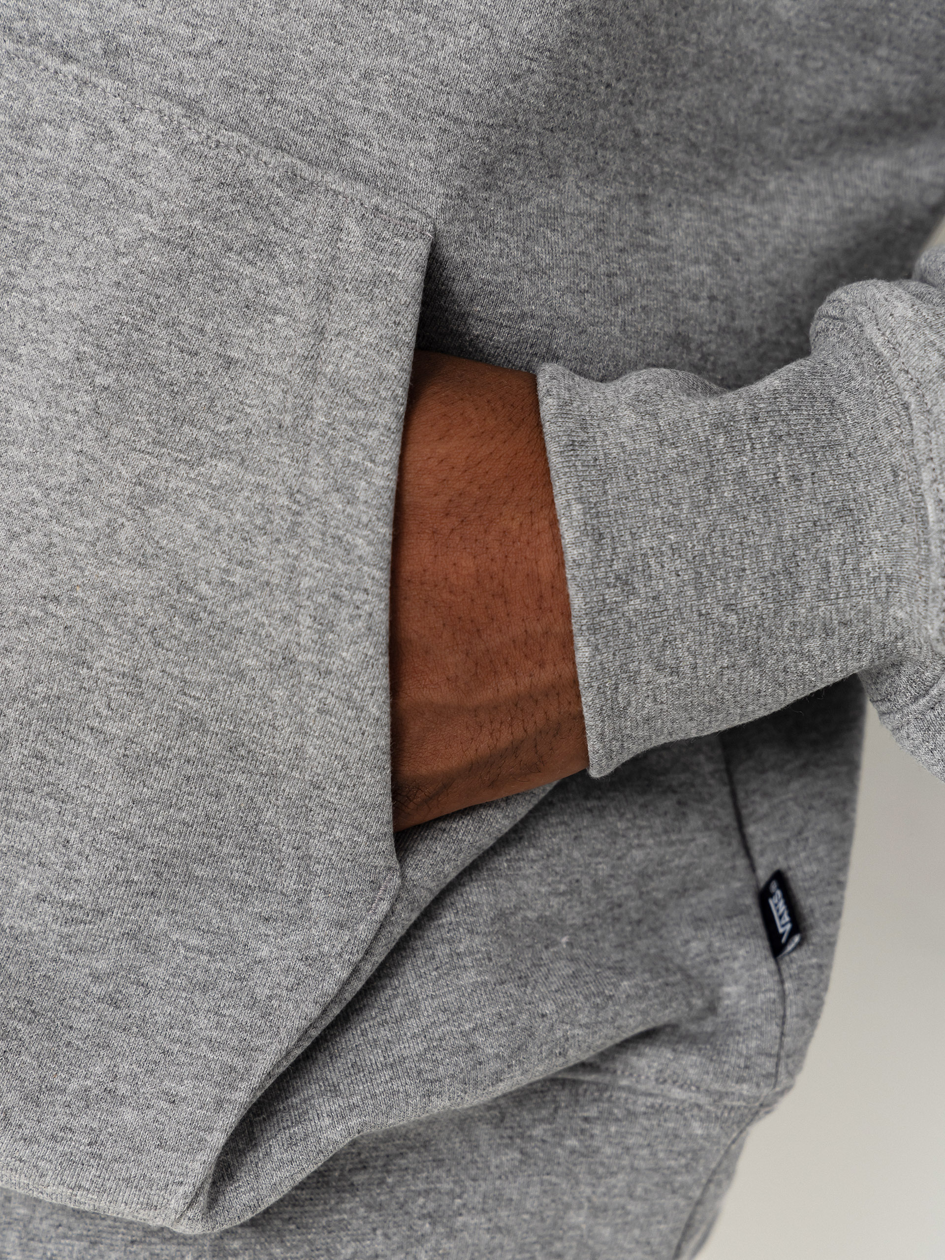 Vans Left Chest II HD Kapucnis pulóver (cement heather)