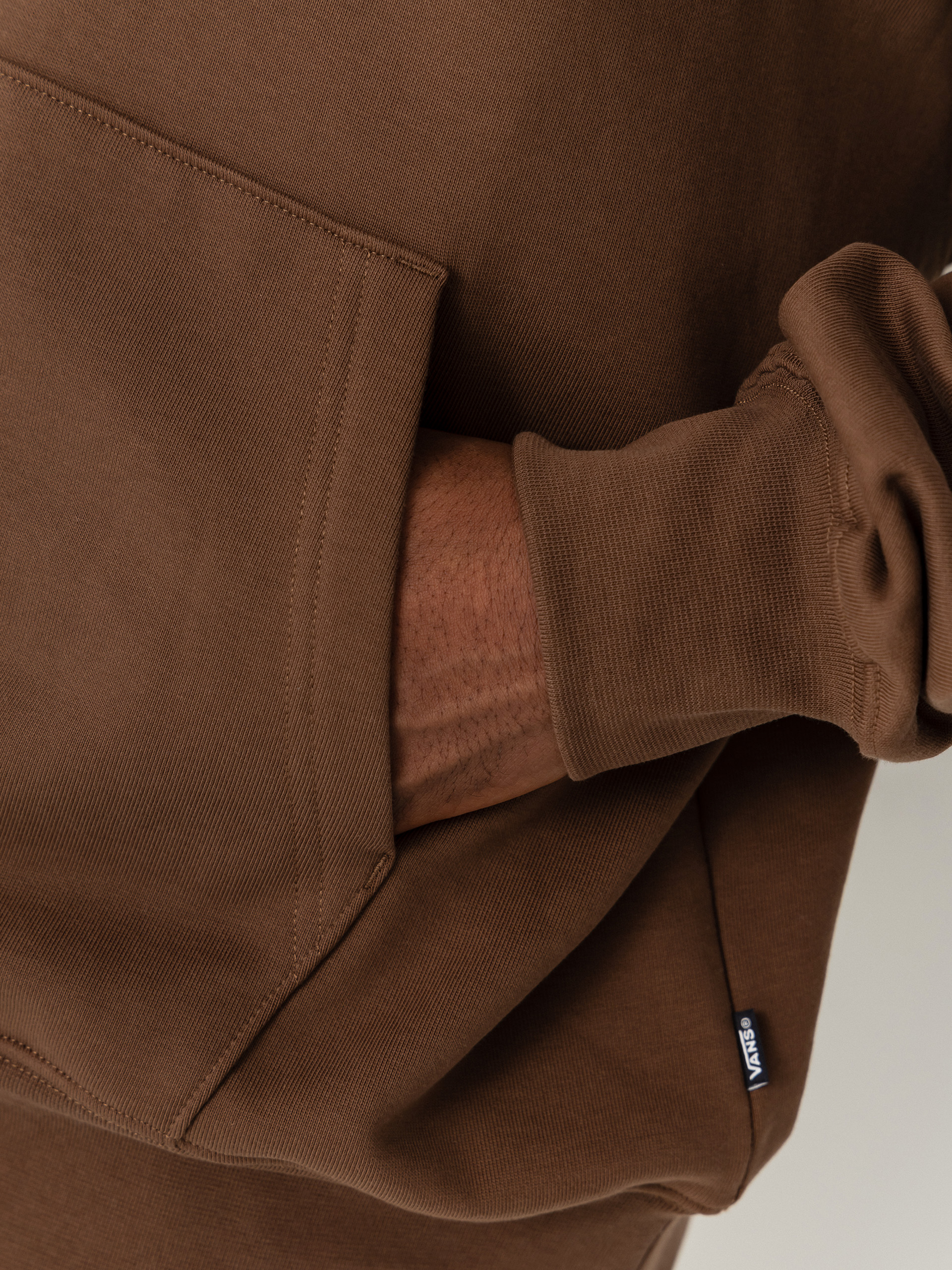 Kapucnis pulóver Vans Left Chest HD (vintage cocoa)