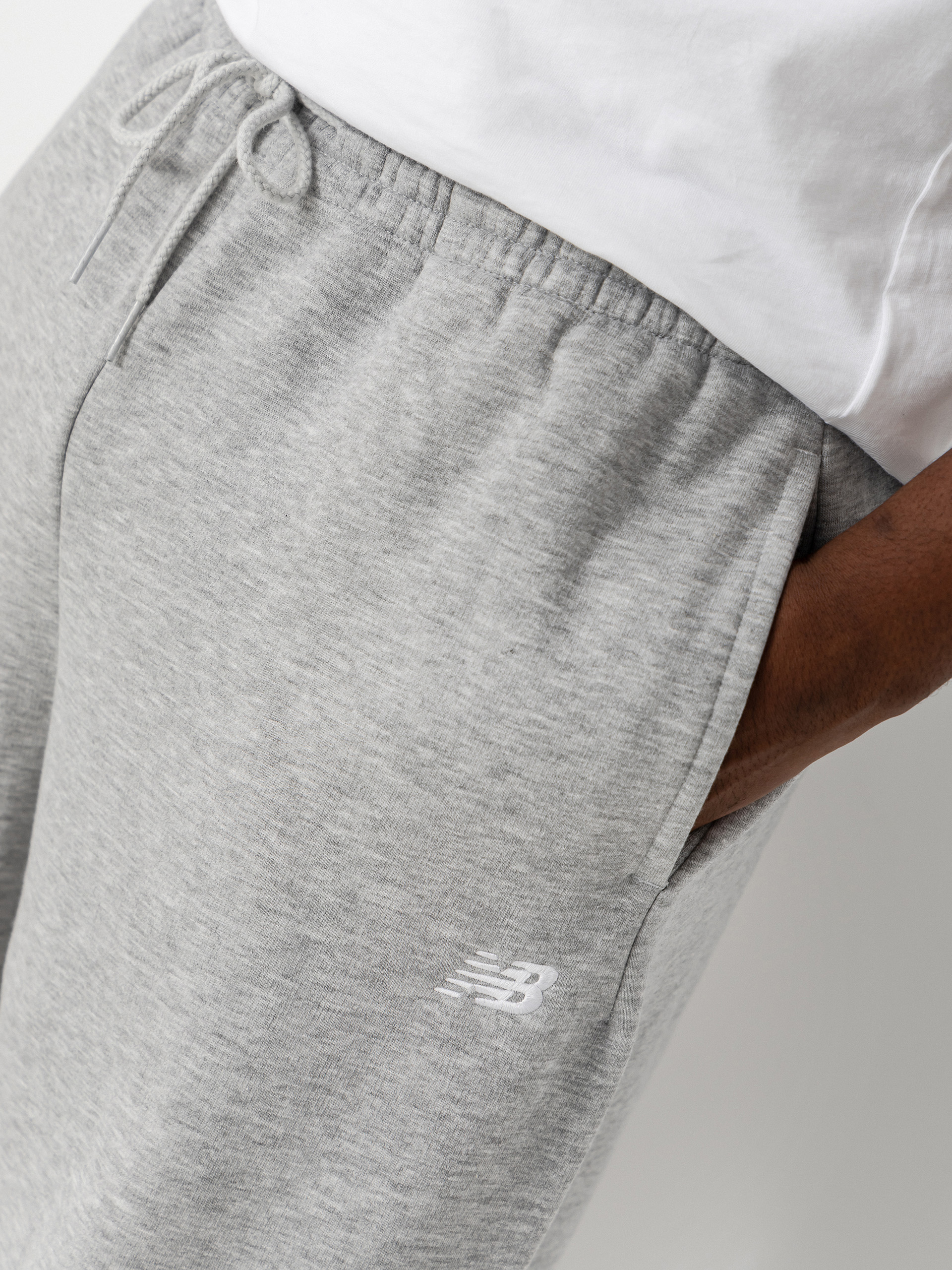 New Balance Sport Essentials Fleece Kisnadrág (athletic grey)