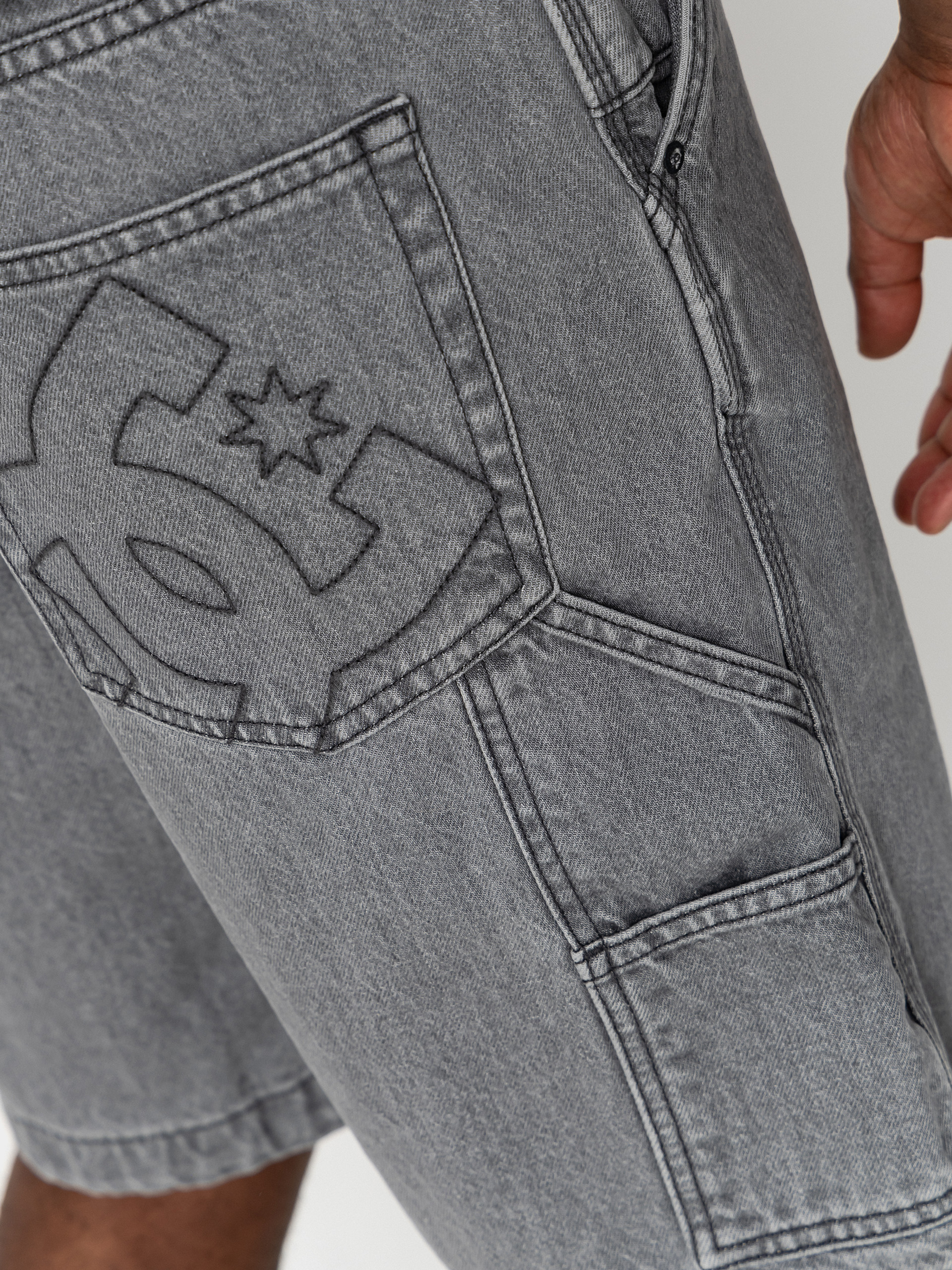 Rövidnadrág DC Baggy Denim Carpenter (medium grey)