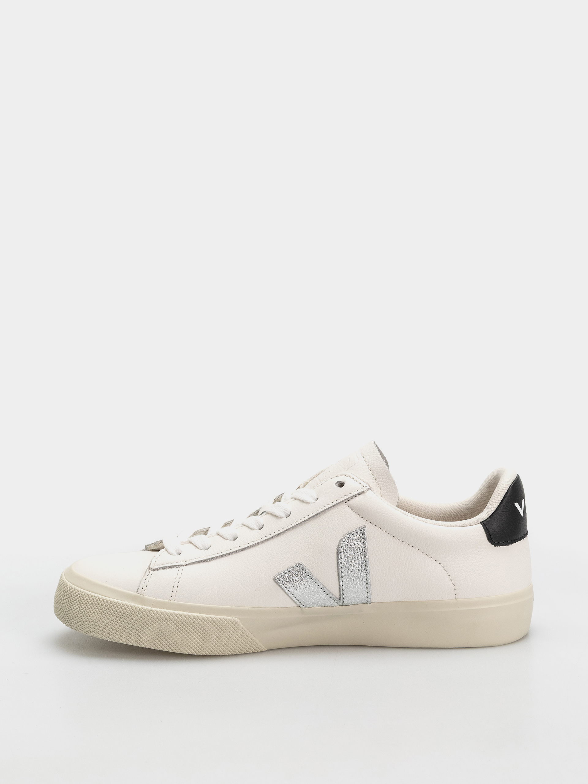 Veja Campo Wmn Cipők (white silver black)
