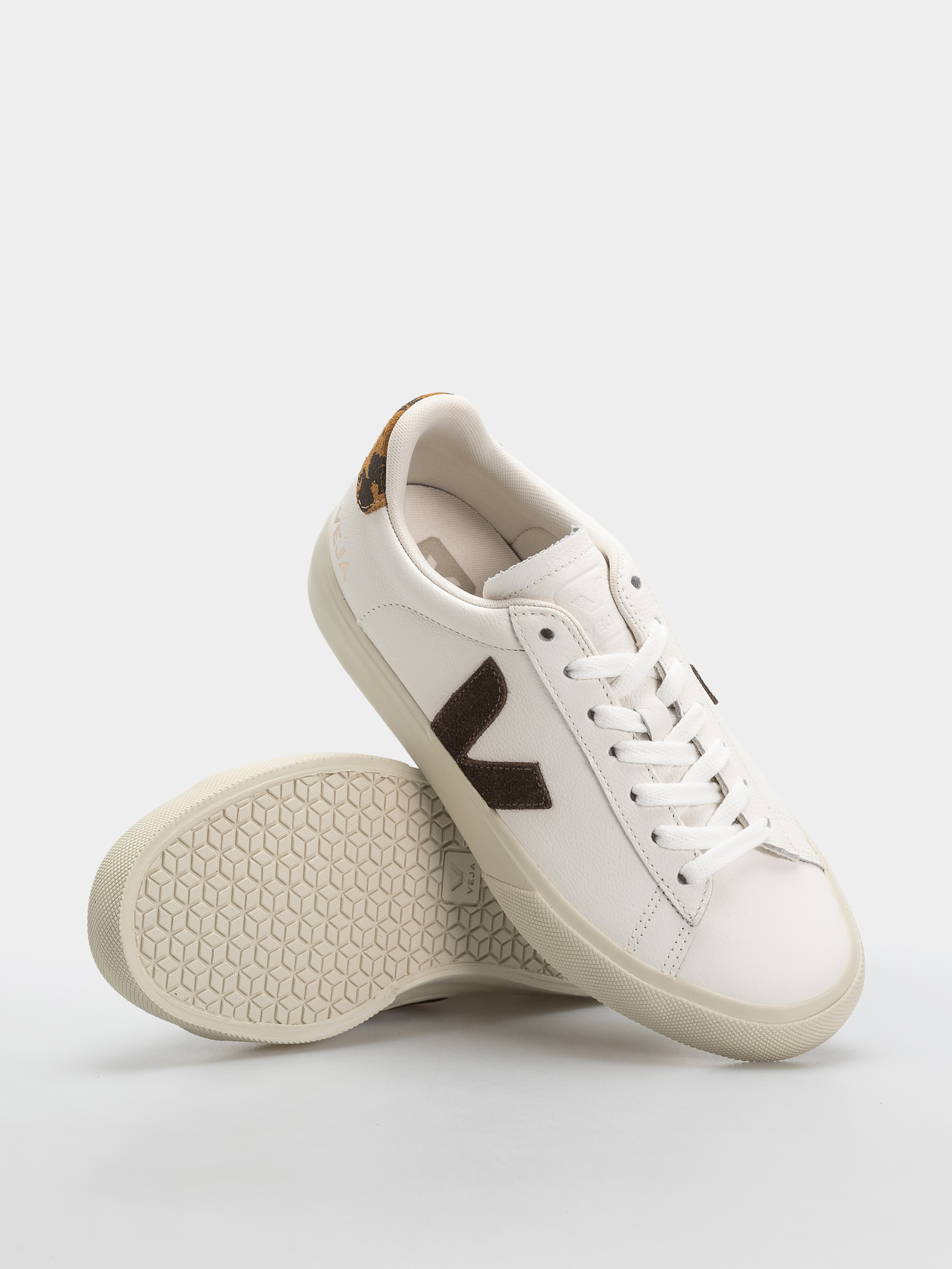 Veja Campo Wmn Cipők (white camel wild country)