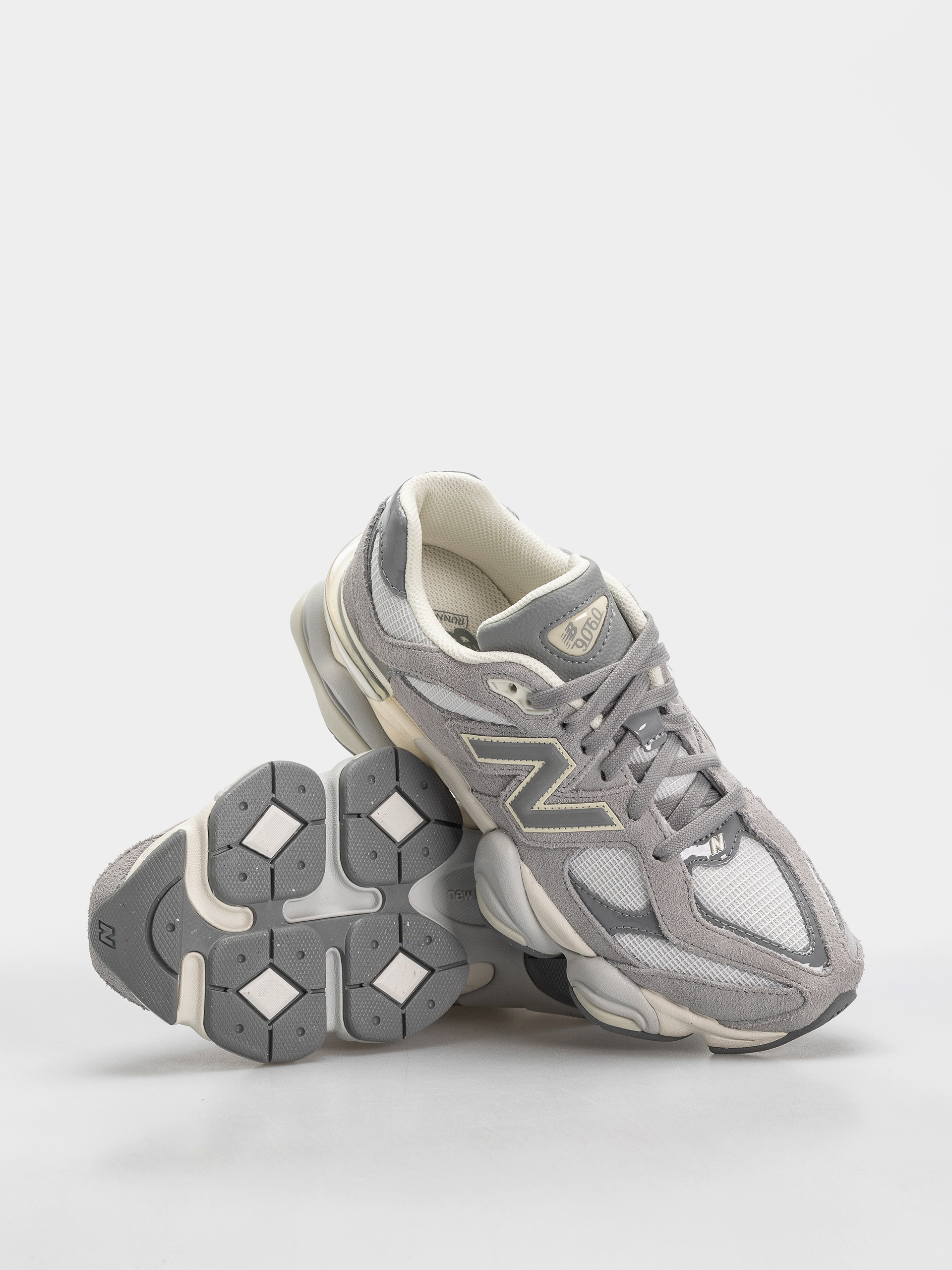 New Balance 9060 Cipők (angora/reflection)