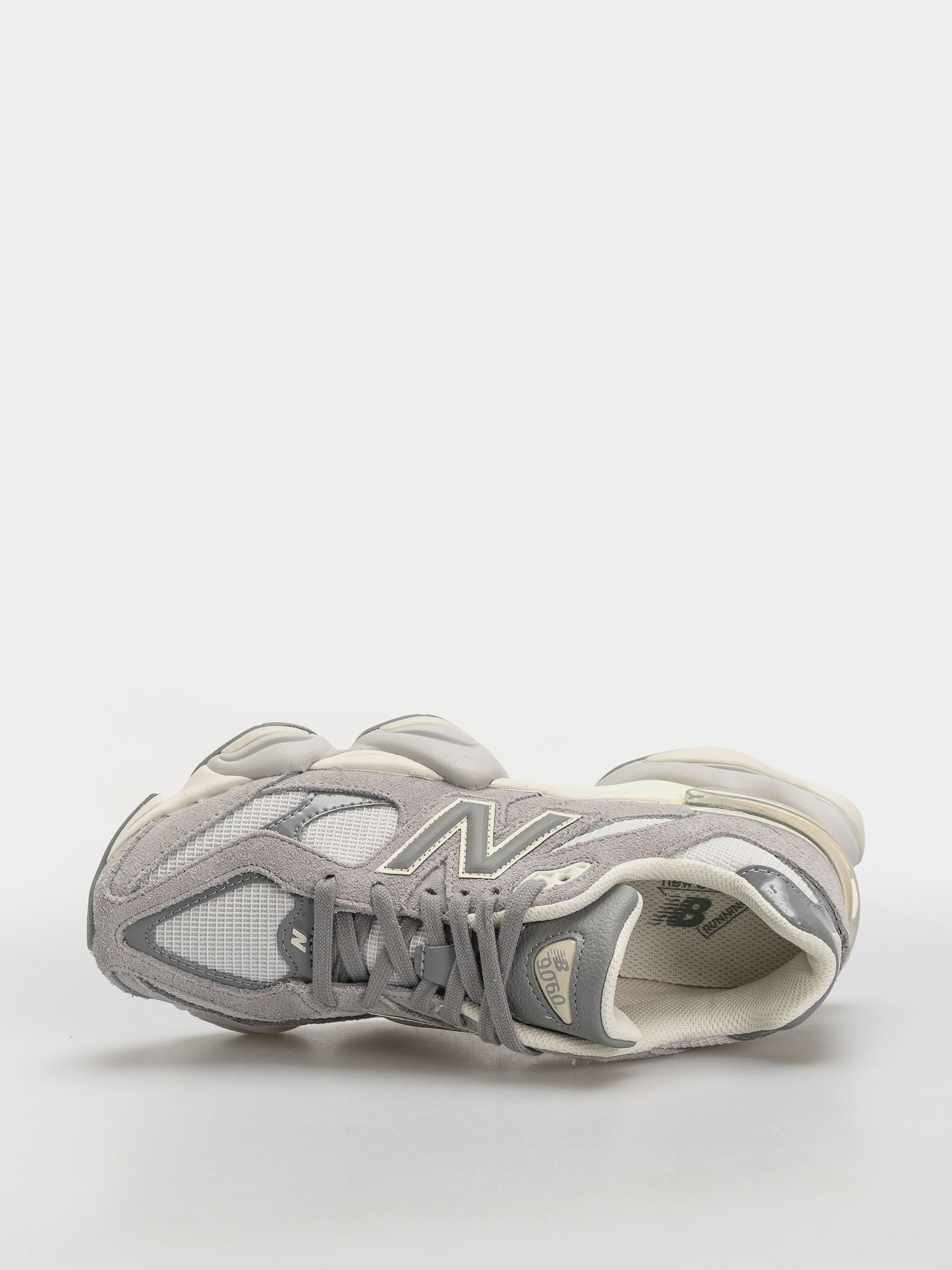New Balance 9060 Cipők (angora/reflection)