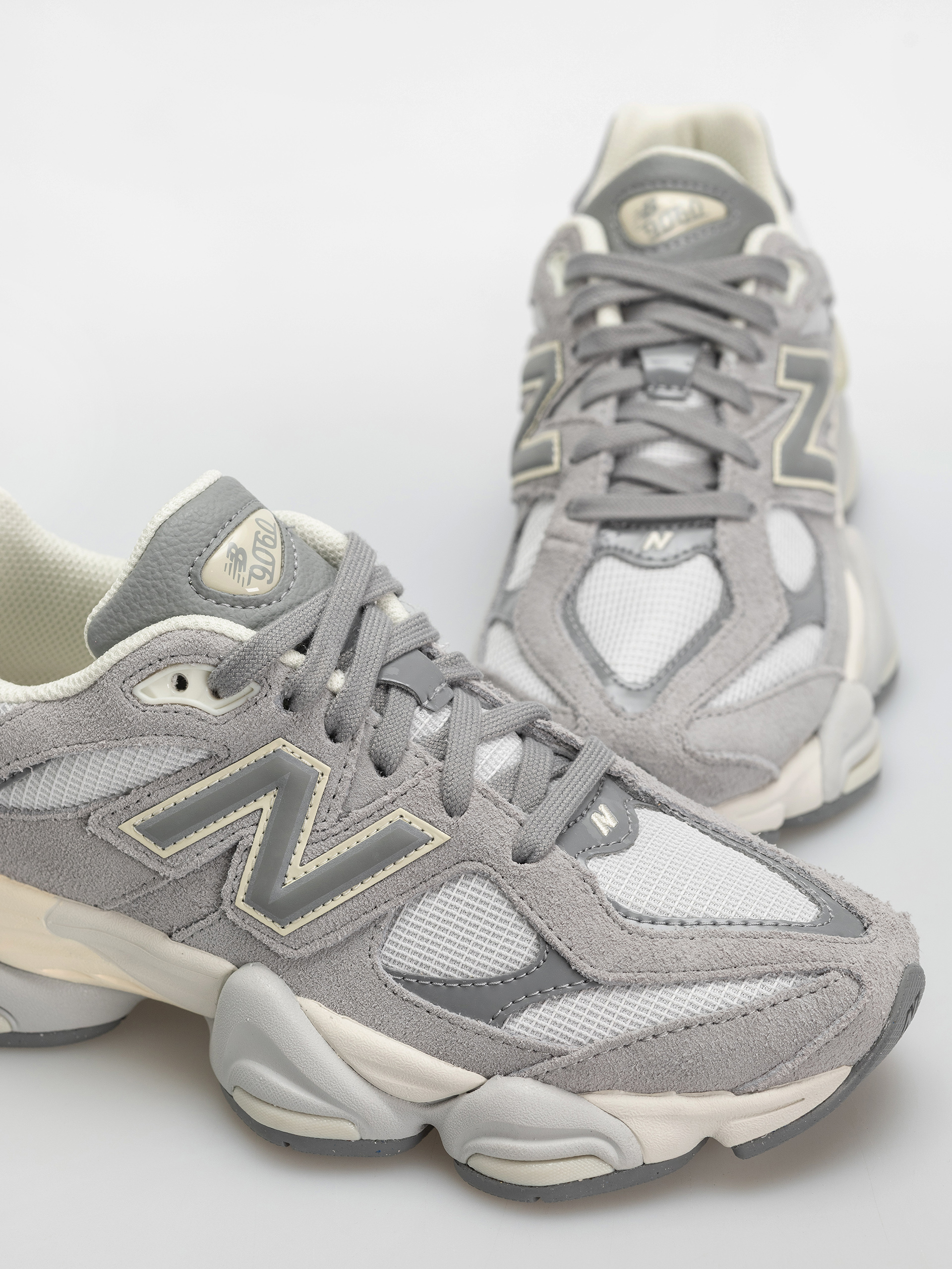 New Balance 9060 Cipők (angora/reflection)