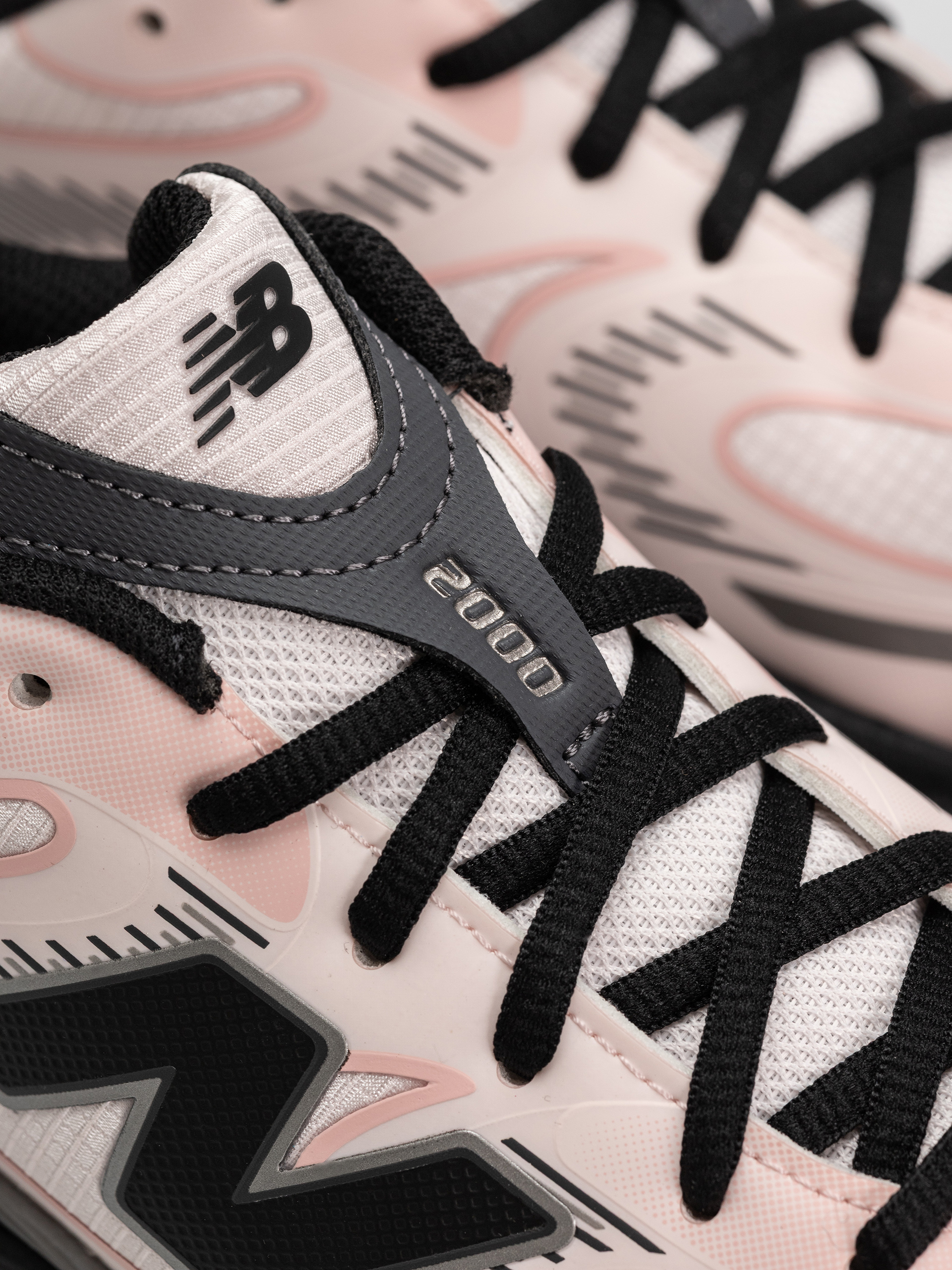 New Balance 2000 Cipők (pink granite/pink chalk/black)