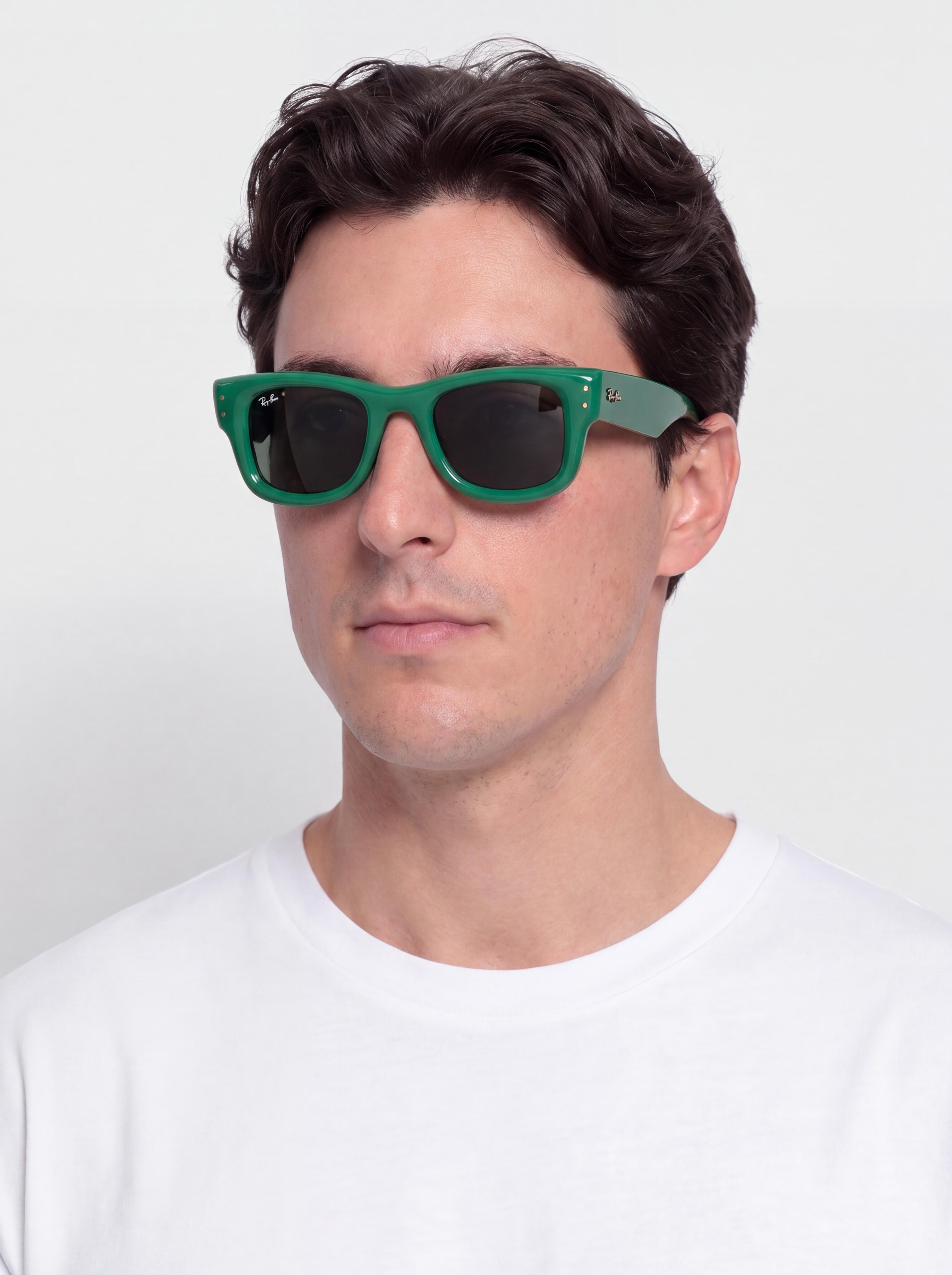 Ray-Ban Wayfarer Puffer Napszemu00fcvegek (polerowany zielony/ultra czarny)