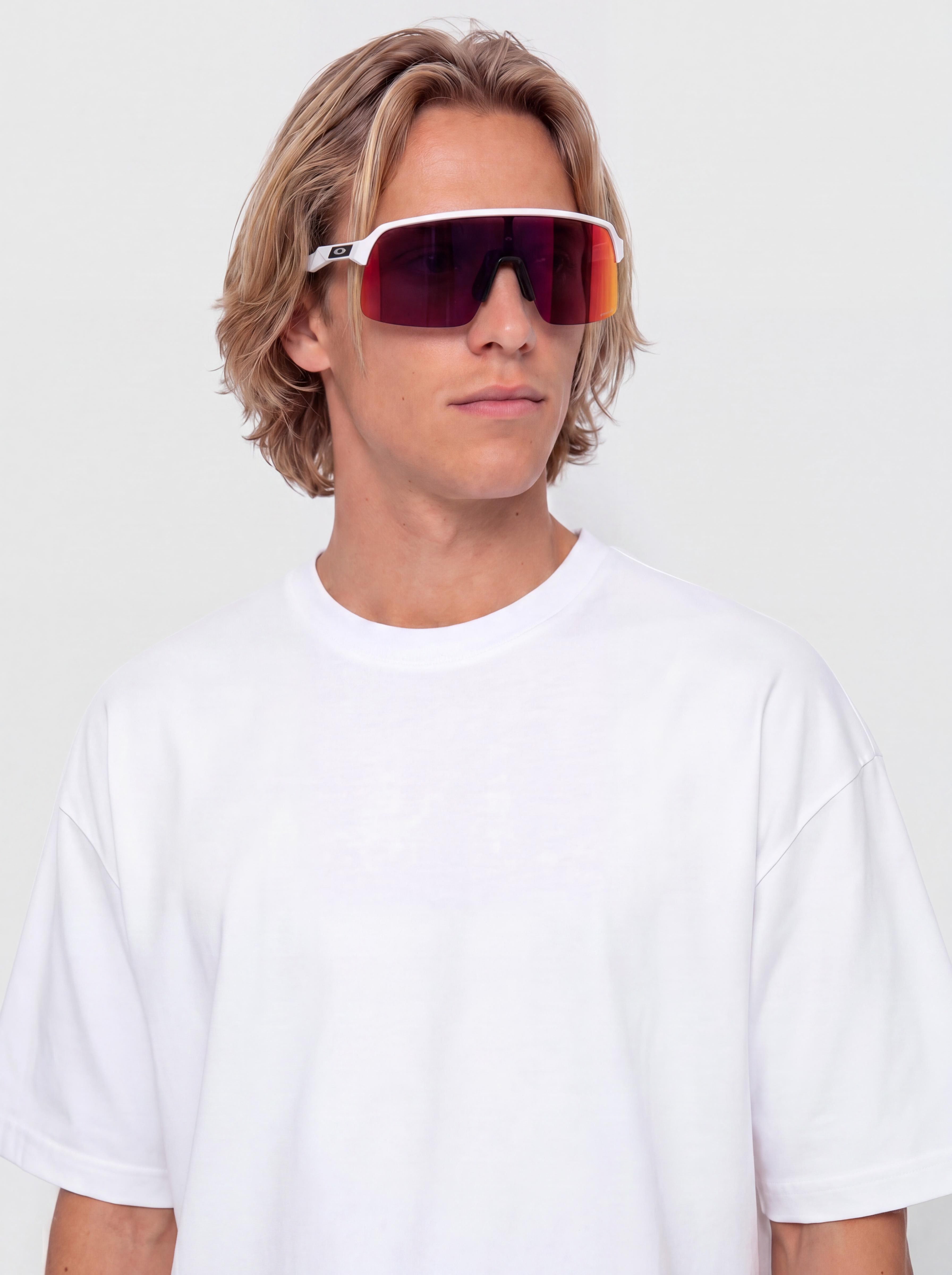 Napszemüvegek Oakley Sutro Lite