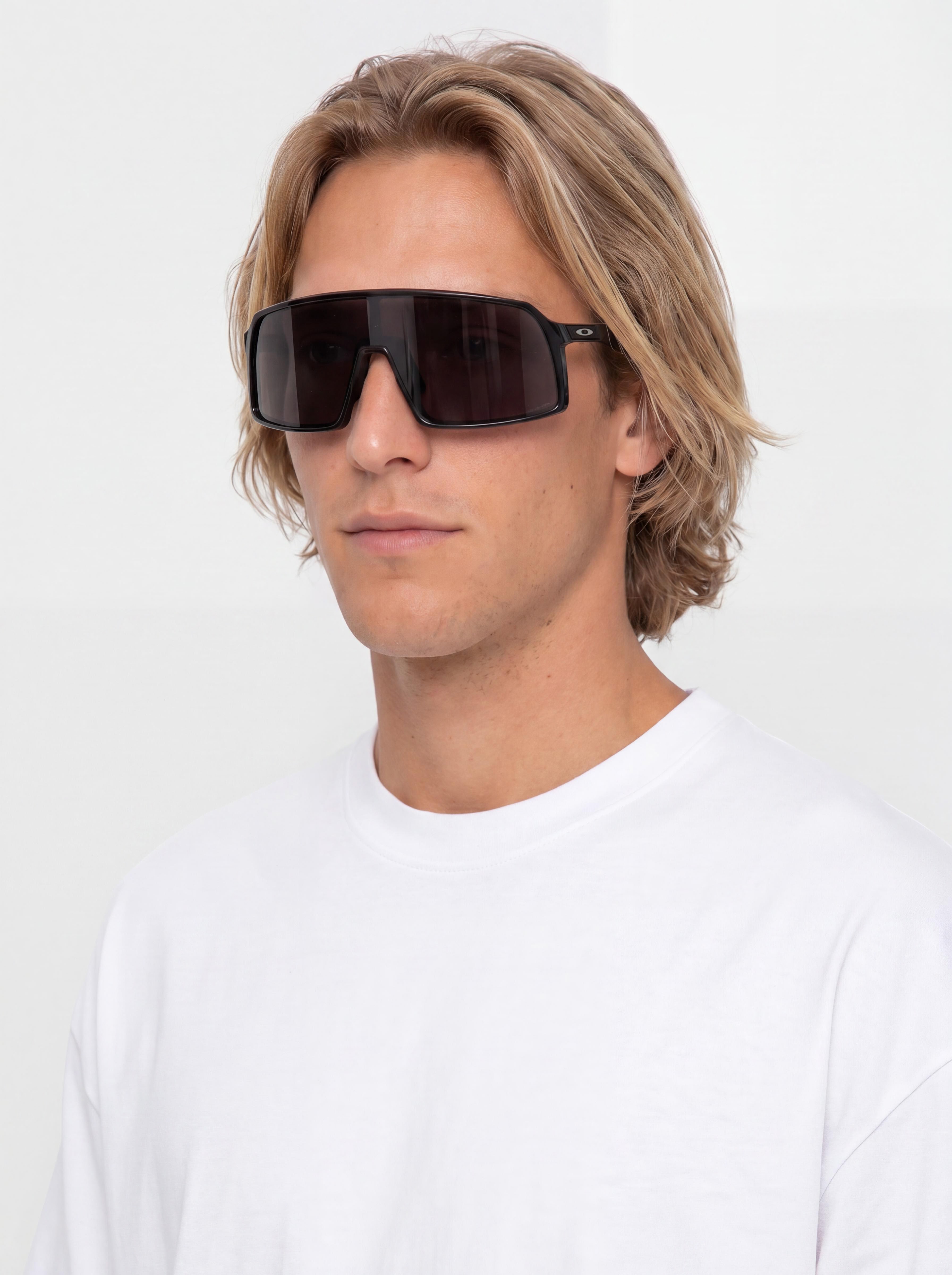 Oakley Sutro Napszemüvegek
